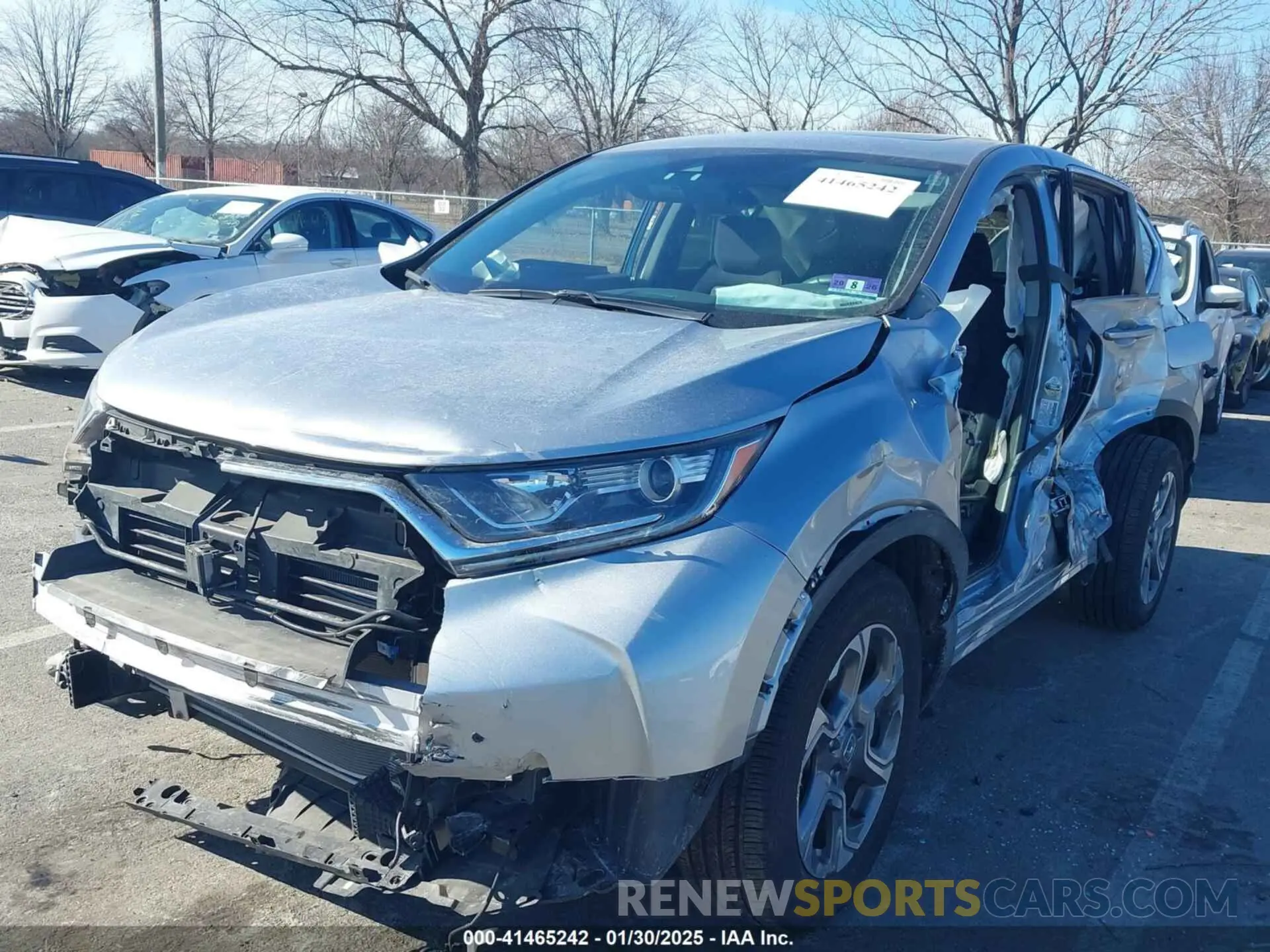 2 fotografías del automóvil dañado 7FARW2H55KE031982 HONDA CR-V 2019