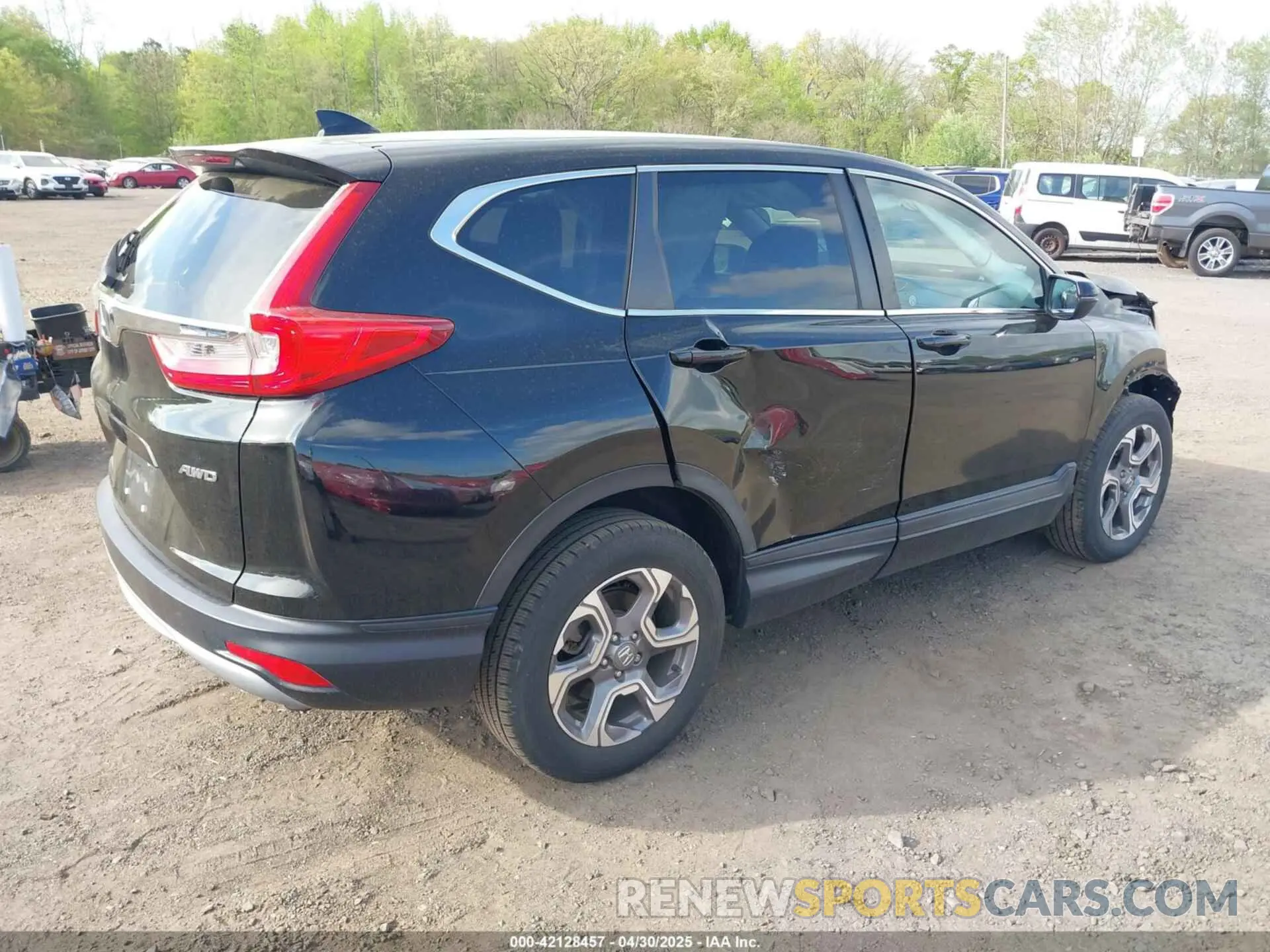 4 fotografías del automóvil dañado 7FARW2H59KE037414 HONDA CR-V 2019