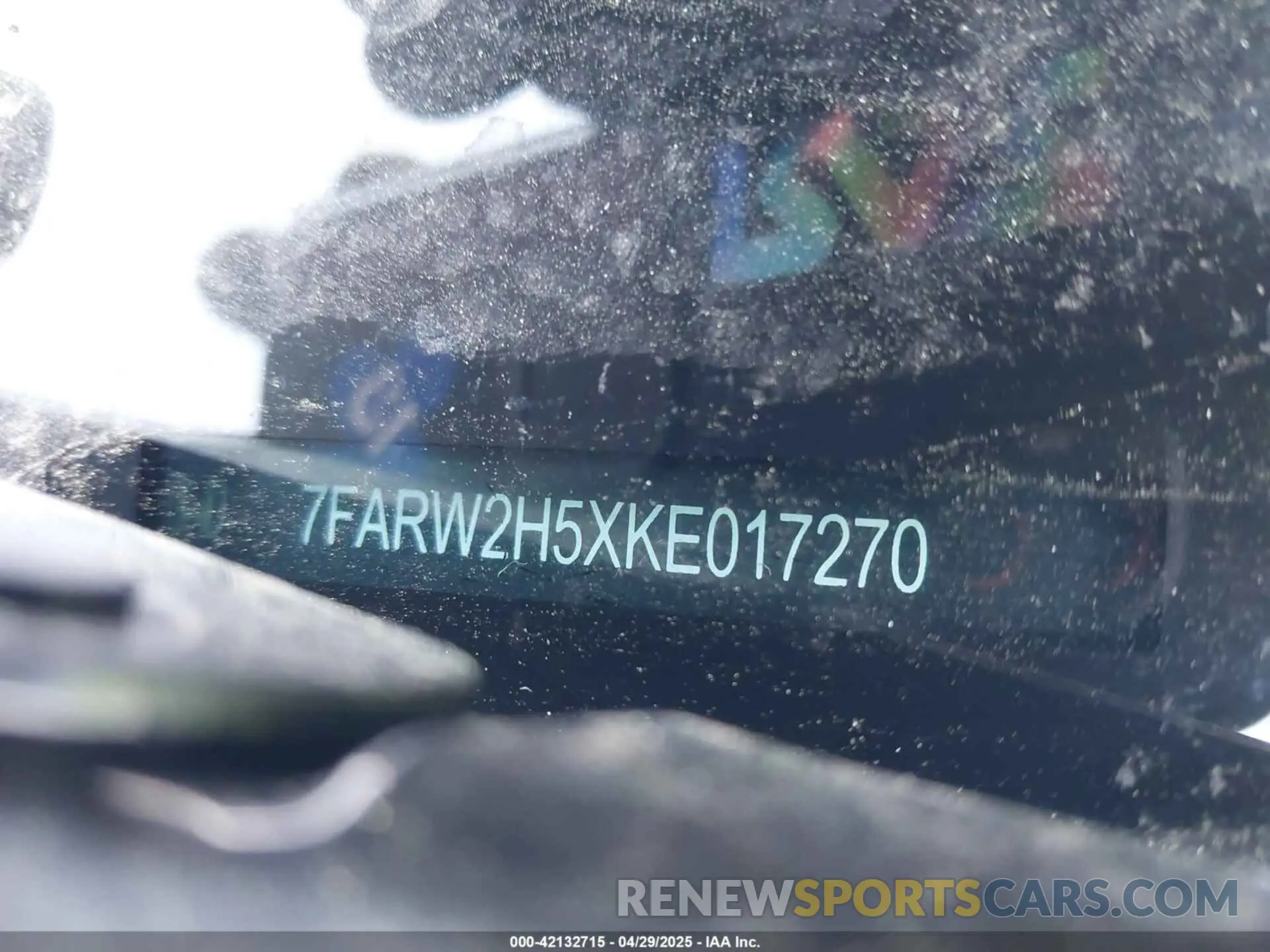 12 fotografías del automóvil dañado 7FARW2H5XKE017270 HONDA CR-V 2019