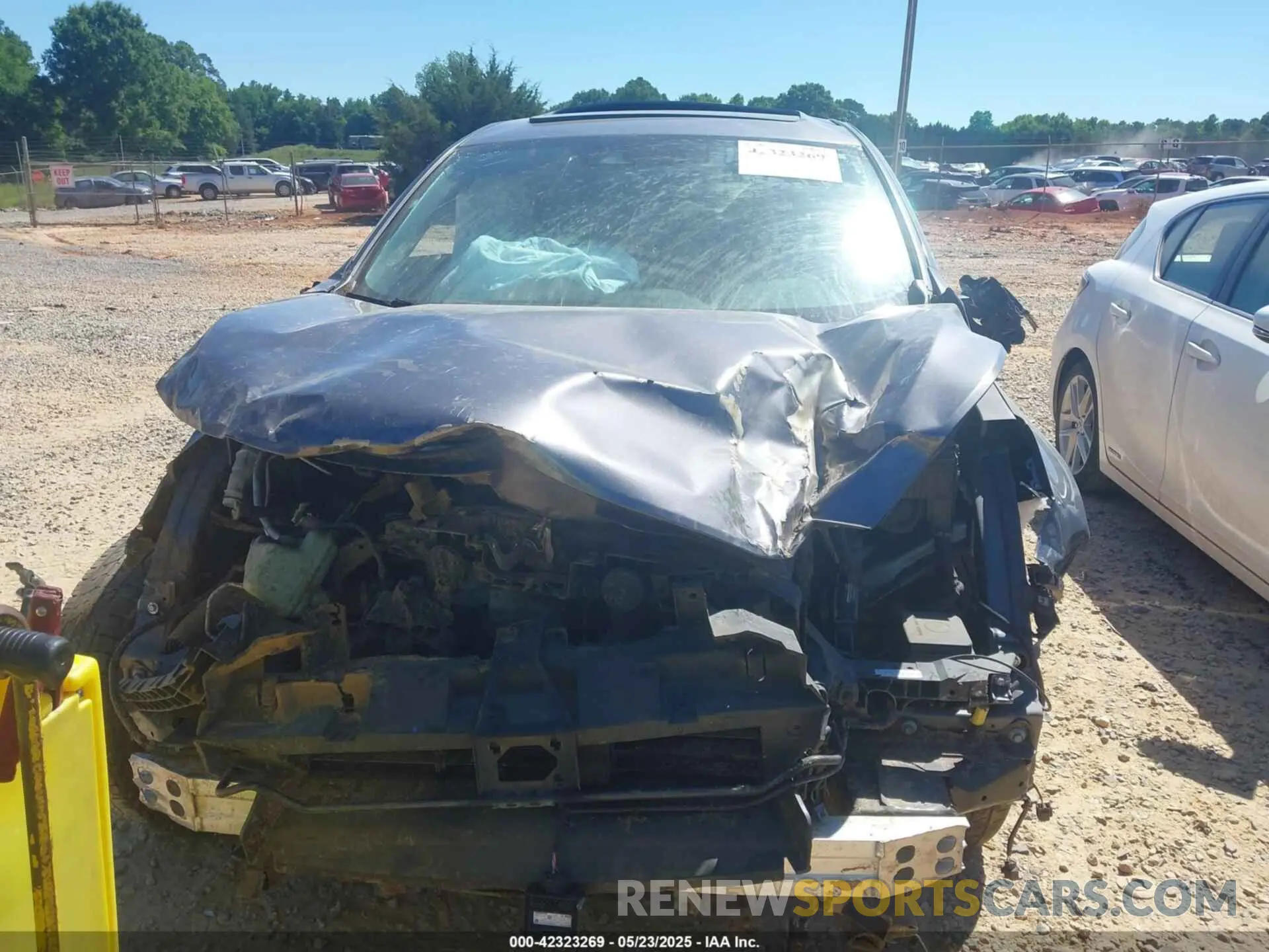 16 fotografías del automóvil dañado 7FARW2H80KE003842 HONDA CR-V 2019