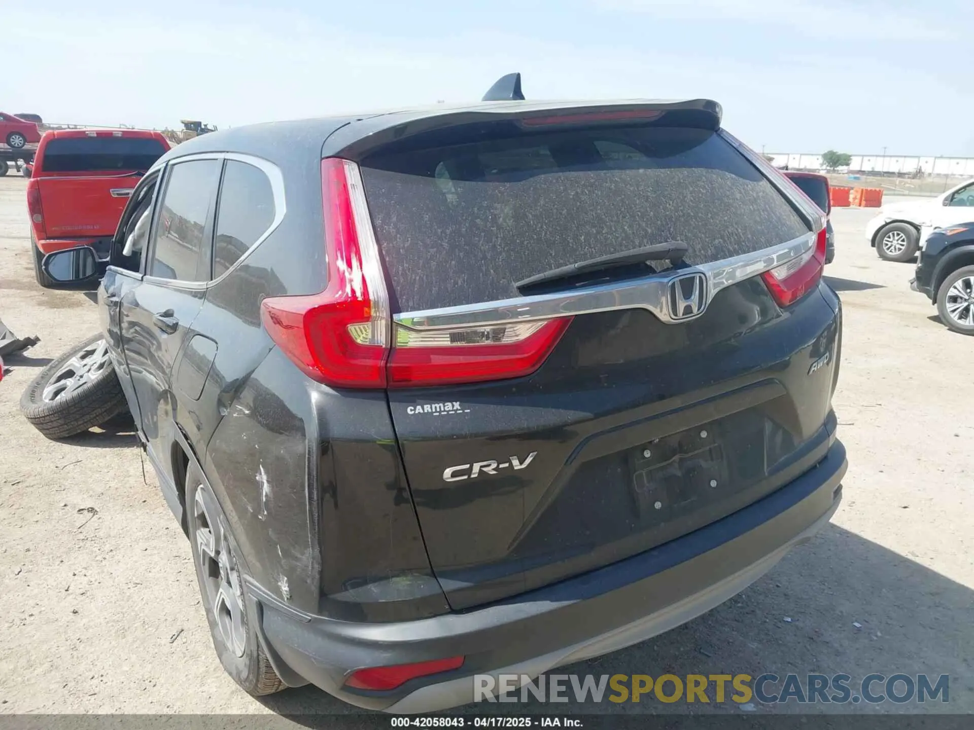 3 fotografías del automóvil dañado 7FARW2H81KE000545 HONDA CR-V 2019