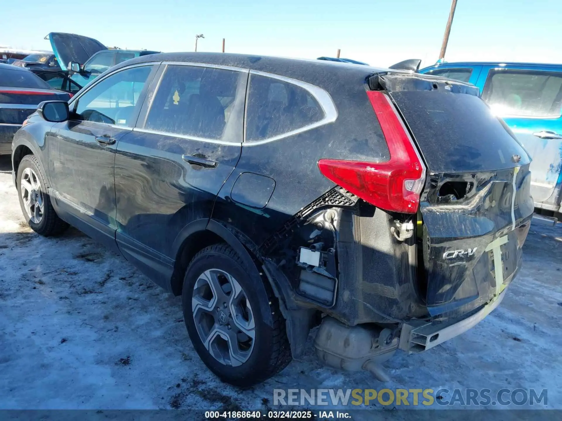 3 fotografías del automóvil dañado 7FARW2H83KE062075 HONDA CR-V 2019