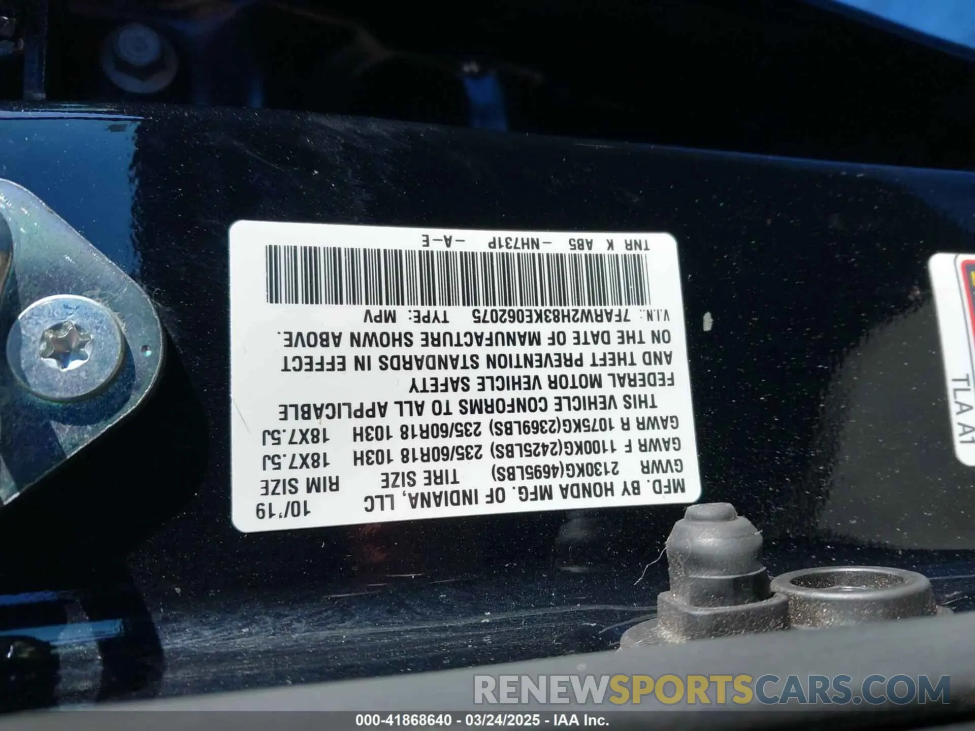 9 fotografías del automóvil dañado 7FARW2H83KE062075 HONDA CR-V 2019