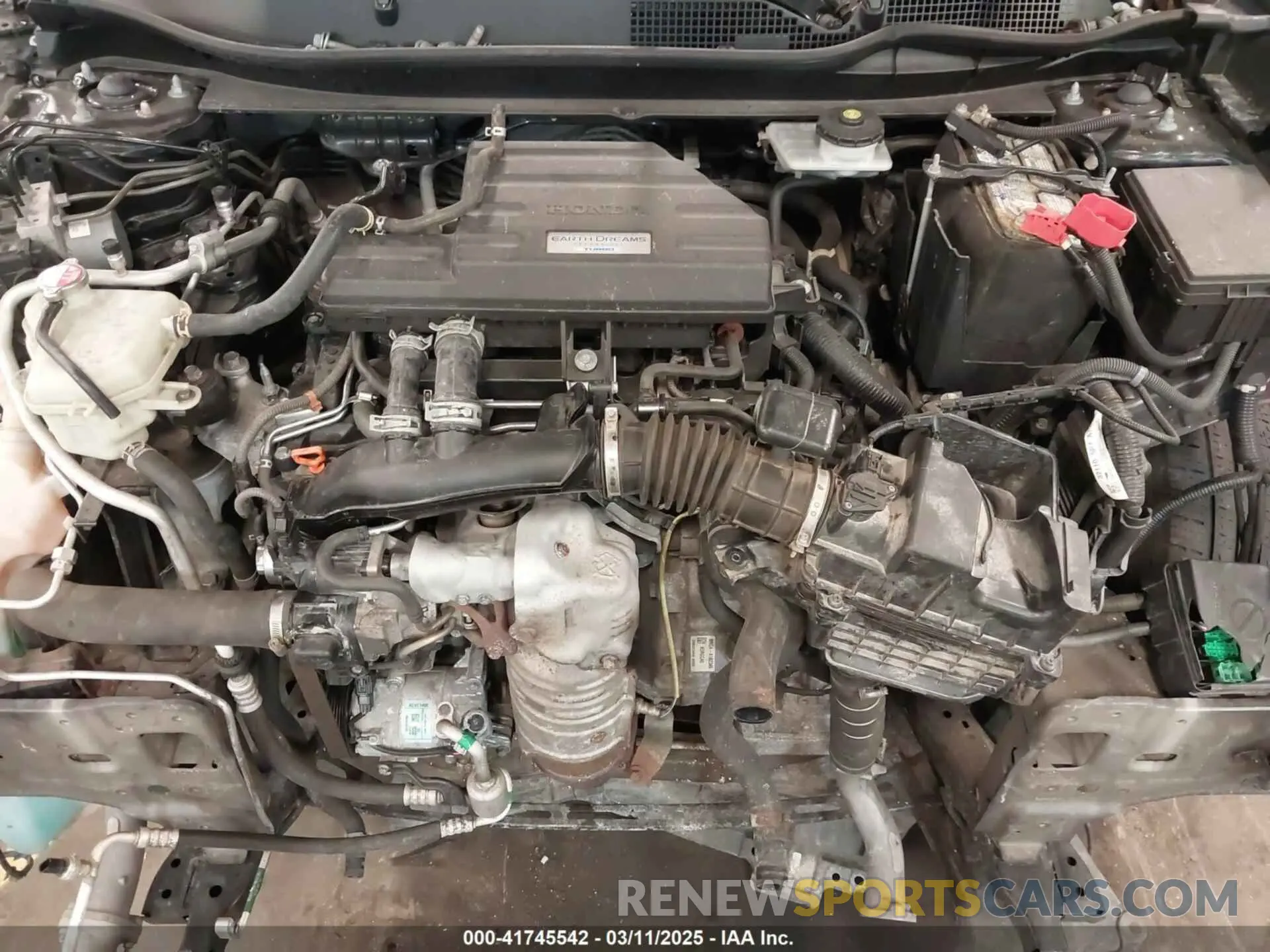 10 fotografías del automóvil dañado 7FARW2H85KE043222 HONDA CR-V 2019