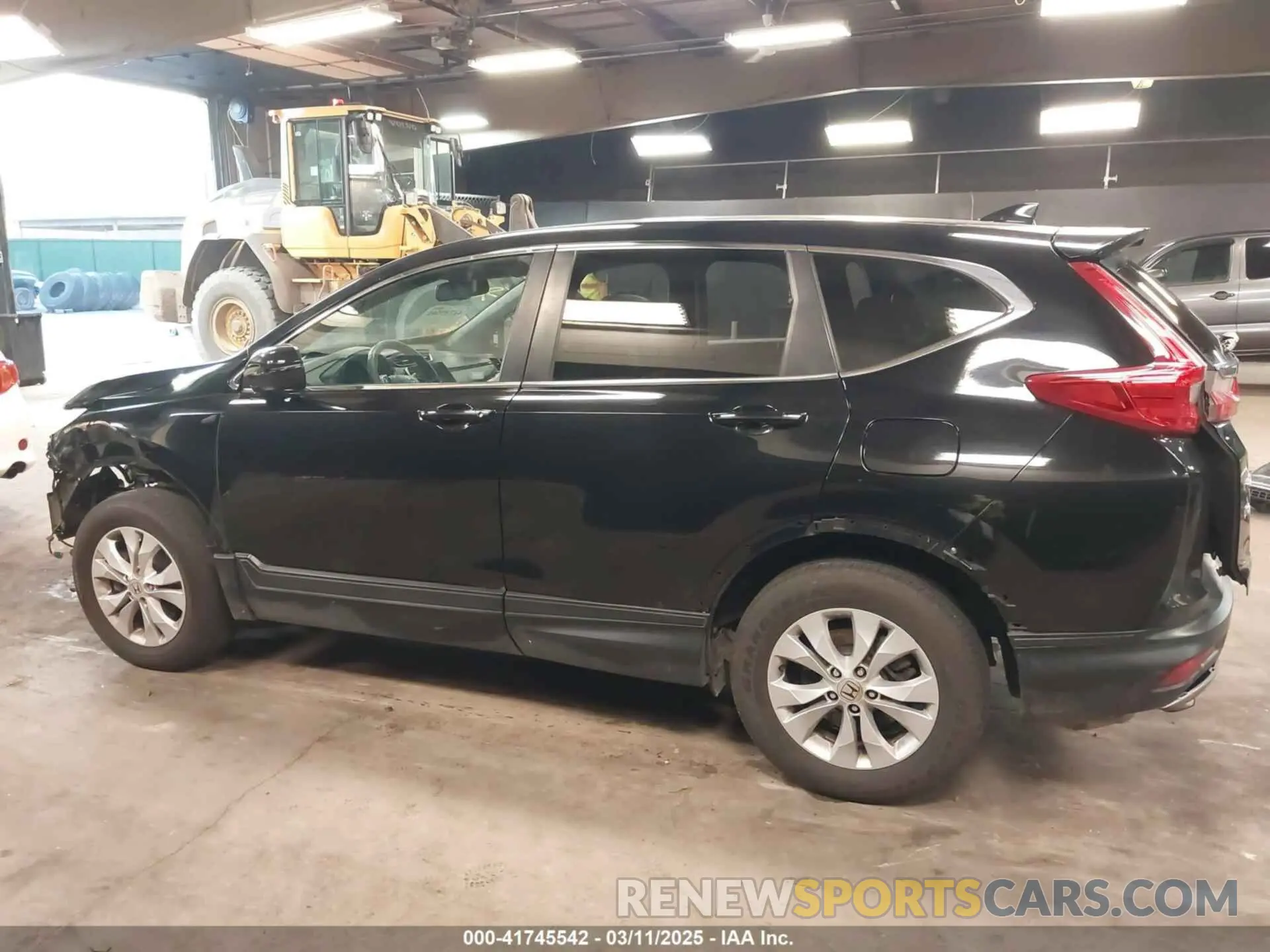 15 fotografías del automóvil dañado 7FARW2H85KE043222 HONDA CR-V 2019