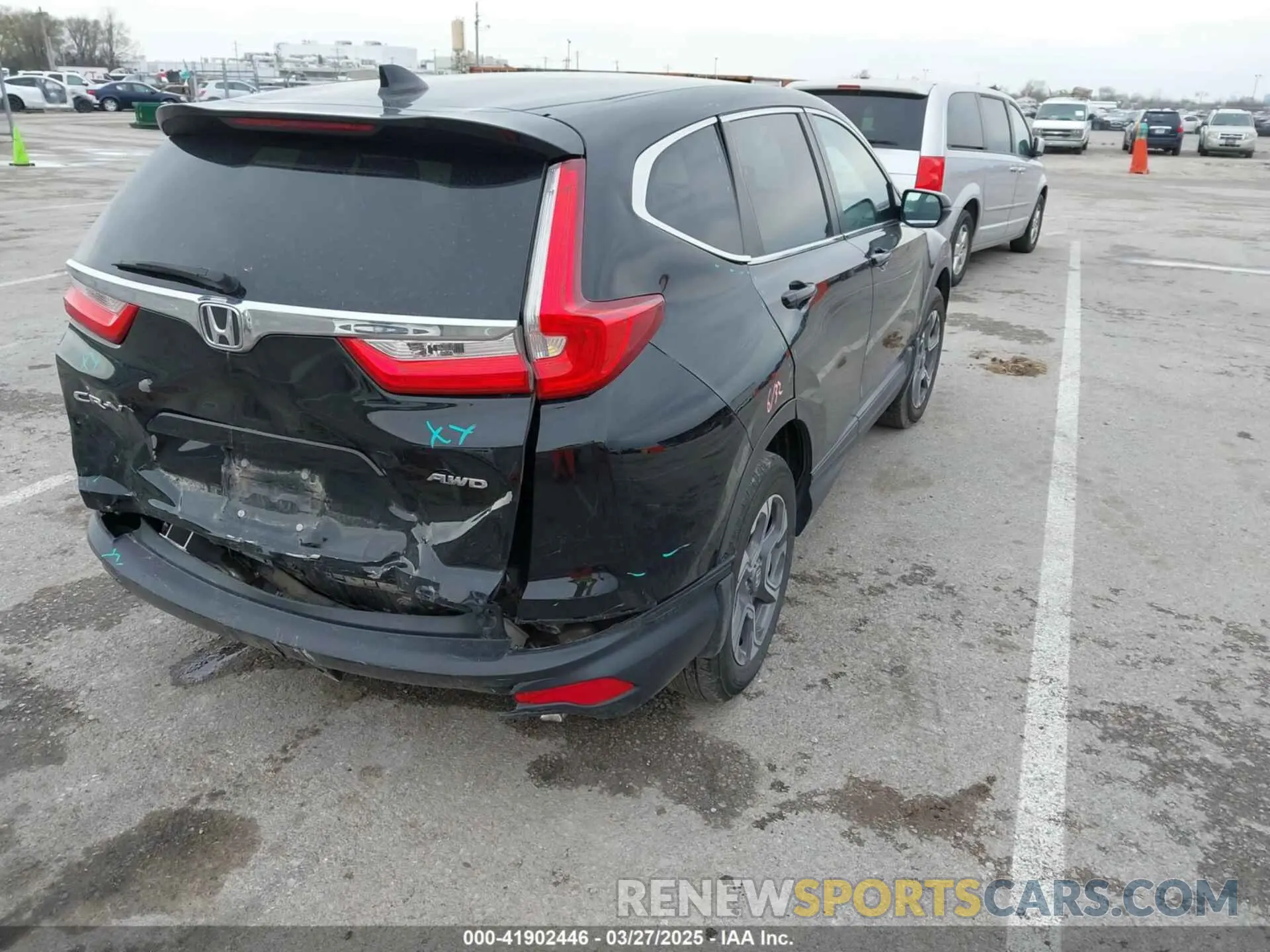 4 fotografías del automóvil dañado 7FARW2H86KE039566 HONDA CR-V 2019