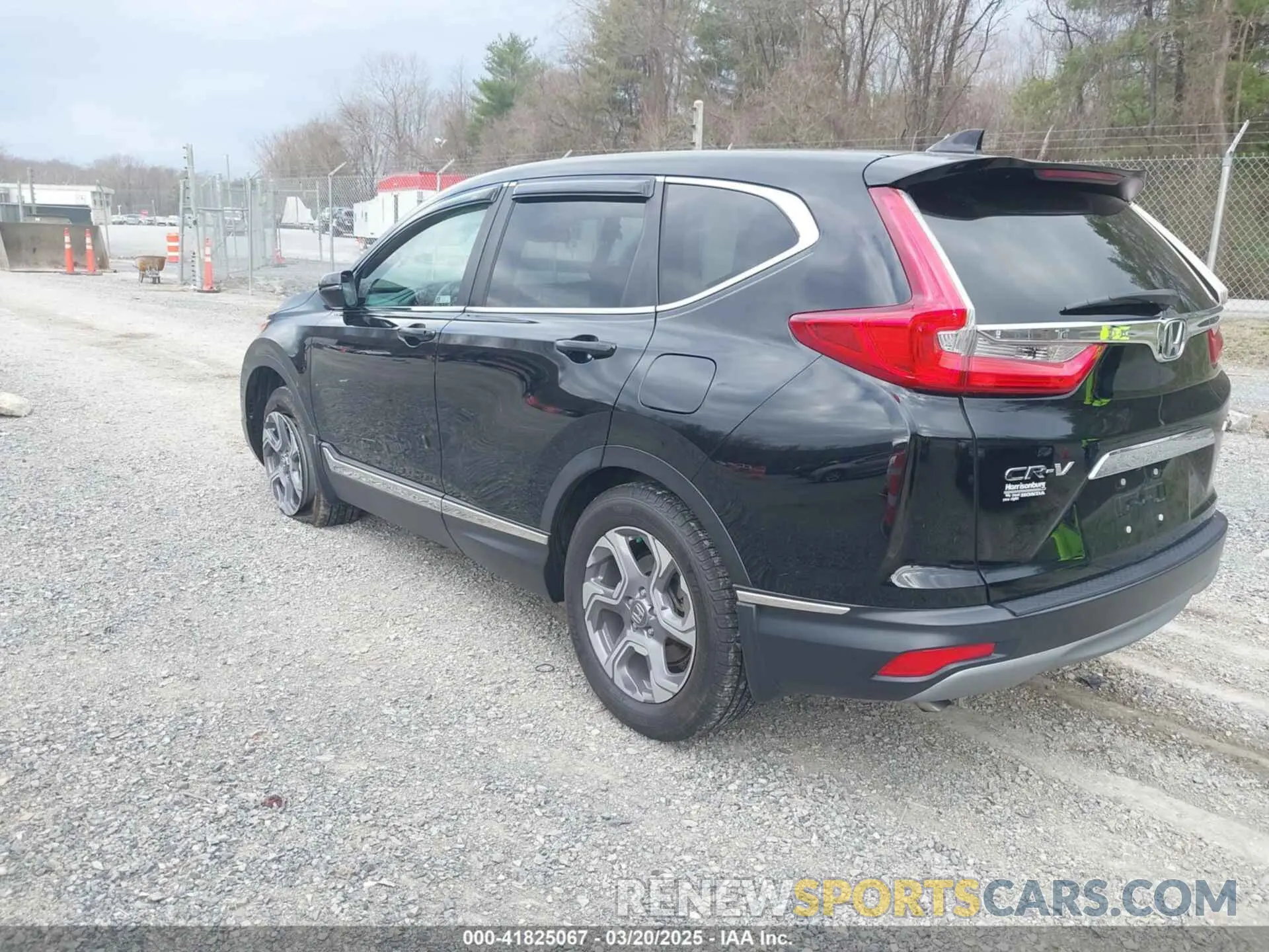 3 fotografías del automóvil dañado 7FARW2H86KE051507 HONDA CR-V 2019