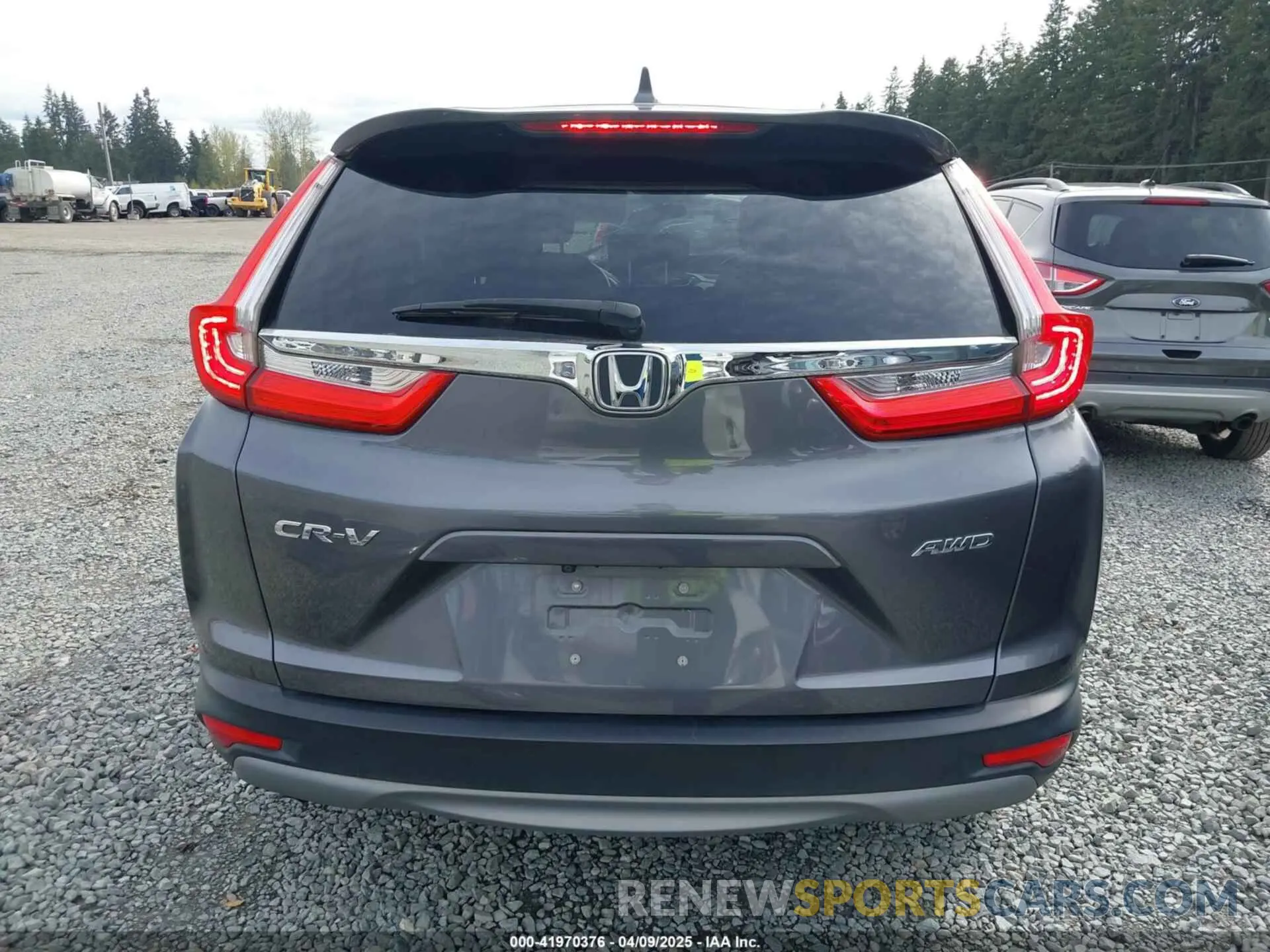 17 fotografías del automóvil dañado JHLRW2H57KX022530 HONDA CR-V 2019