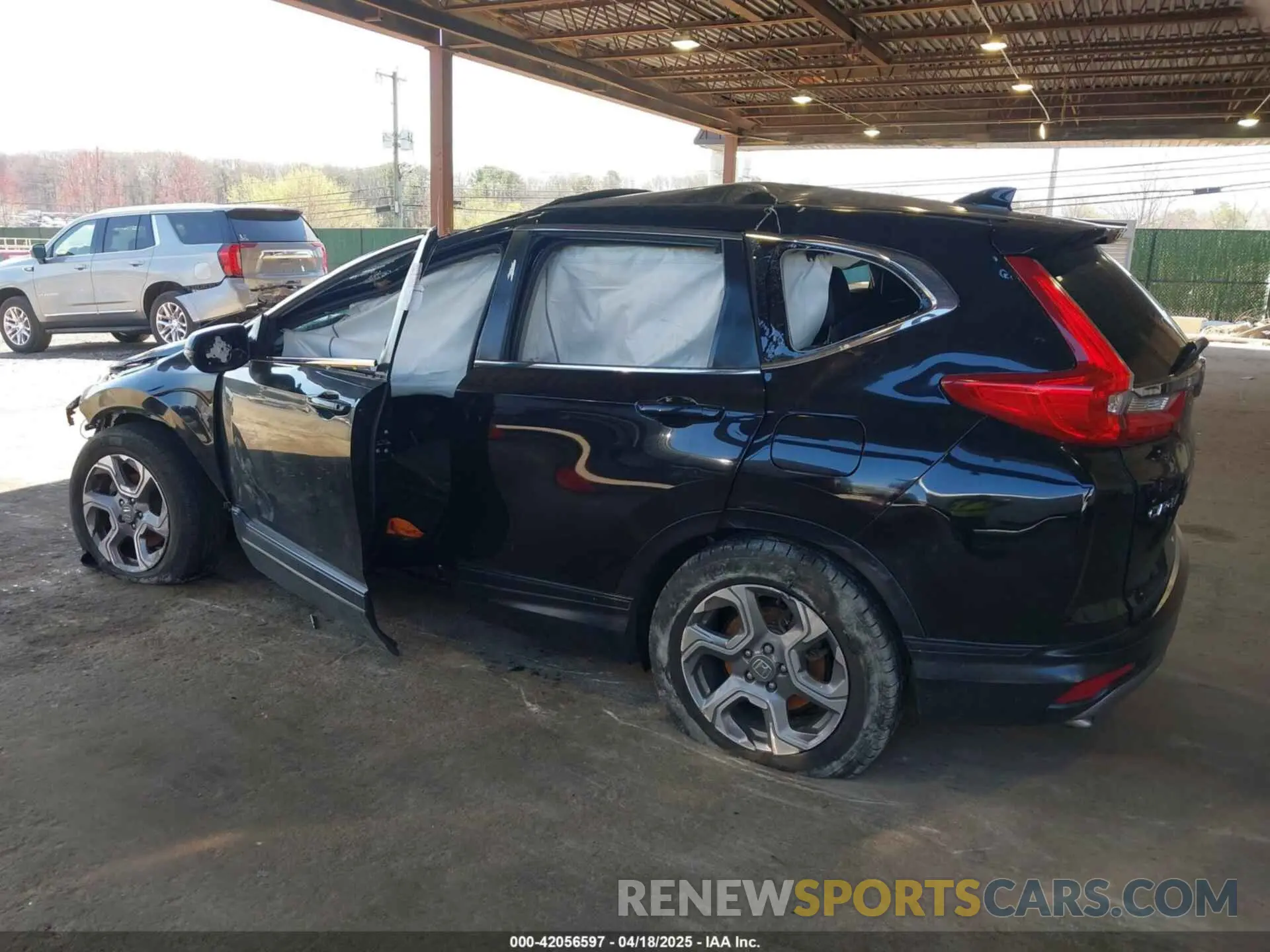 3 fotografías del automóvil dañado JHLRW2H88KX008386 HONDA CR-V 2019