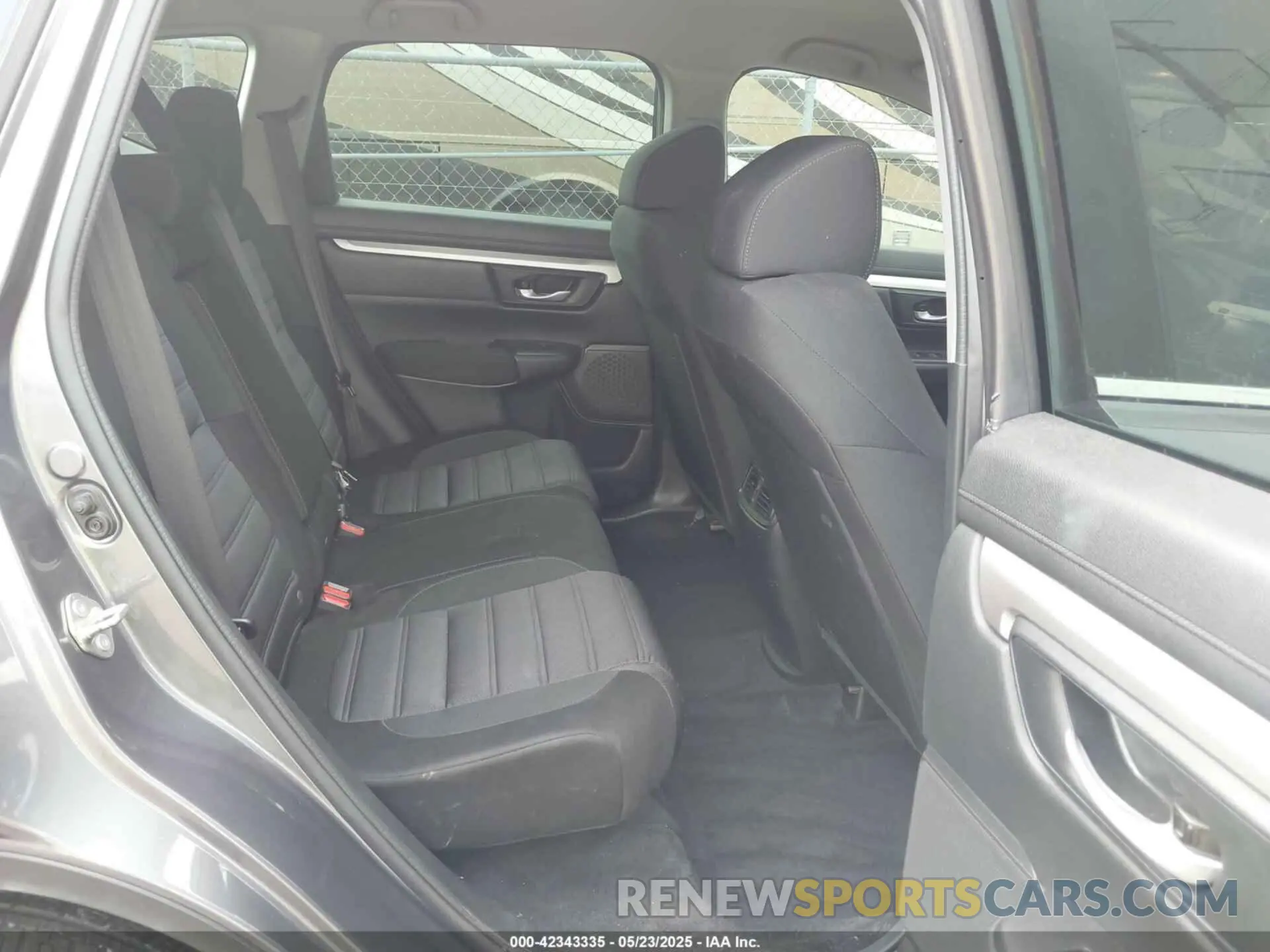 8 fotografías del automóvil dañado 2HKRW1H20LH410080 HONDA CR-V 2020
