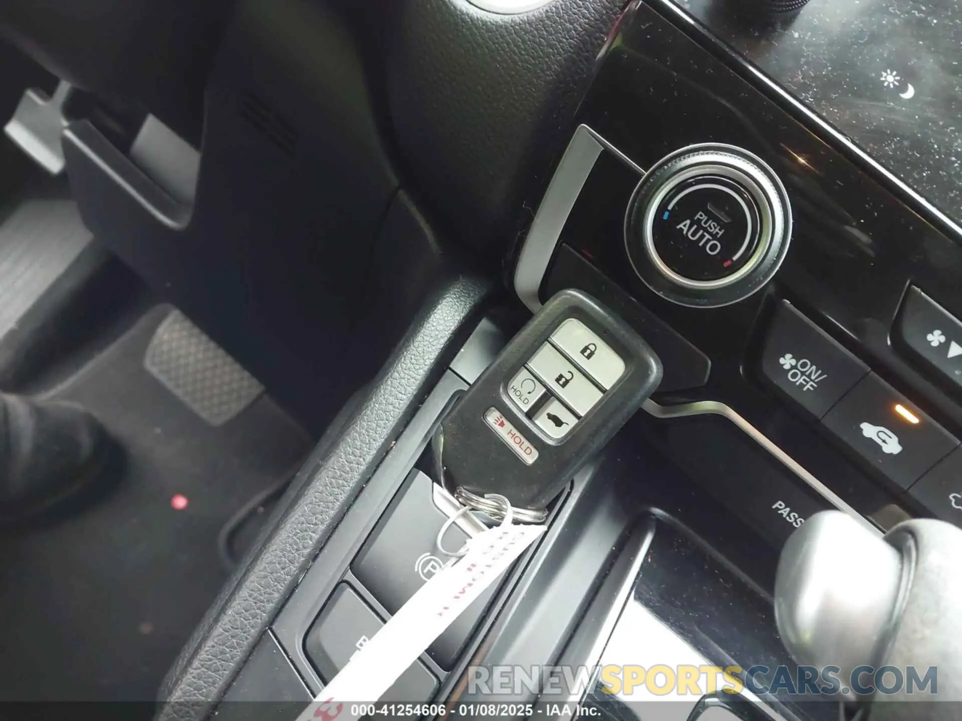 11 fotografías del automóvil dañado 2HKRW1H50LH420585 HONDA CR-V 2020