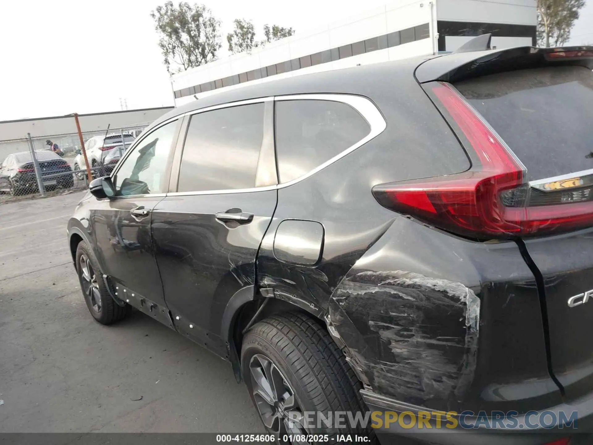 3 fotografías del automóvil dañado 2HKRW1H50LH420585 HONDA CR-V 2020
