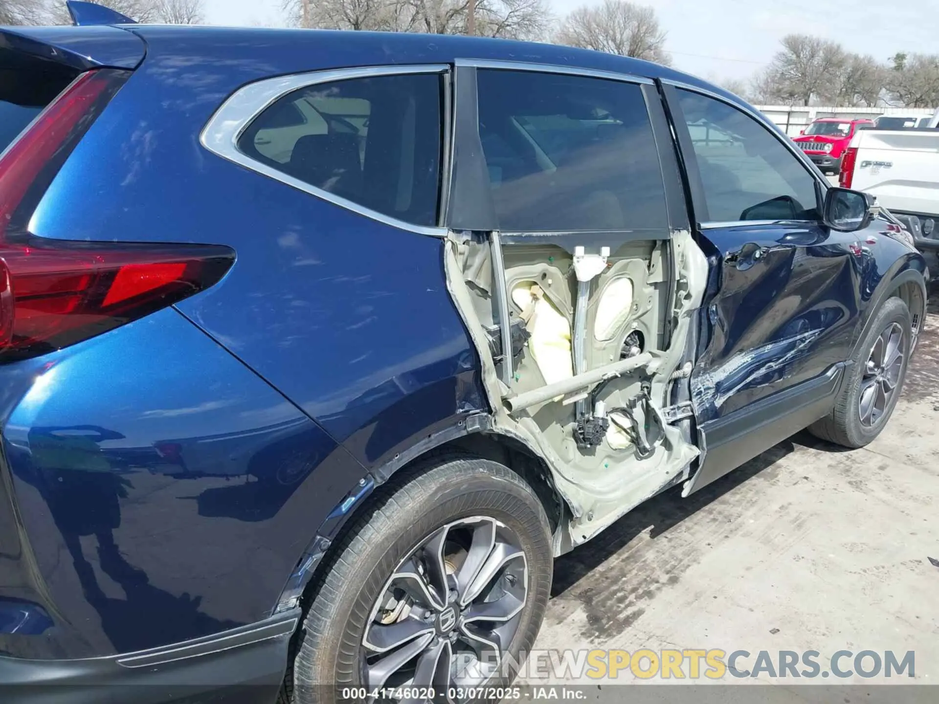 17 fotografías del automóvil dañado 2HKRW1H54LH418645 HONDA CR-V 2020