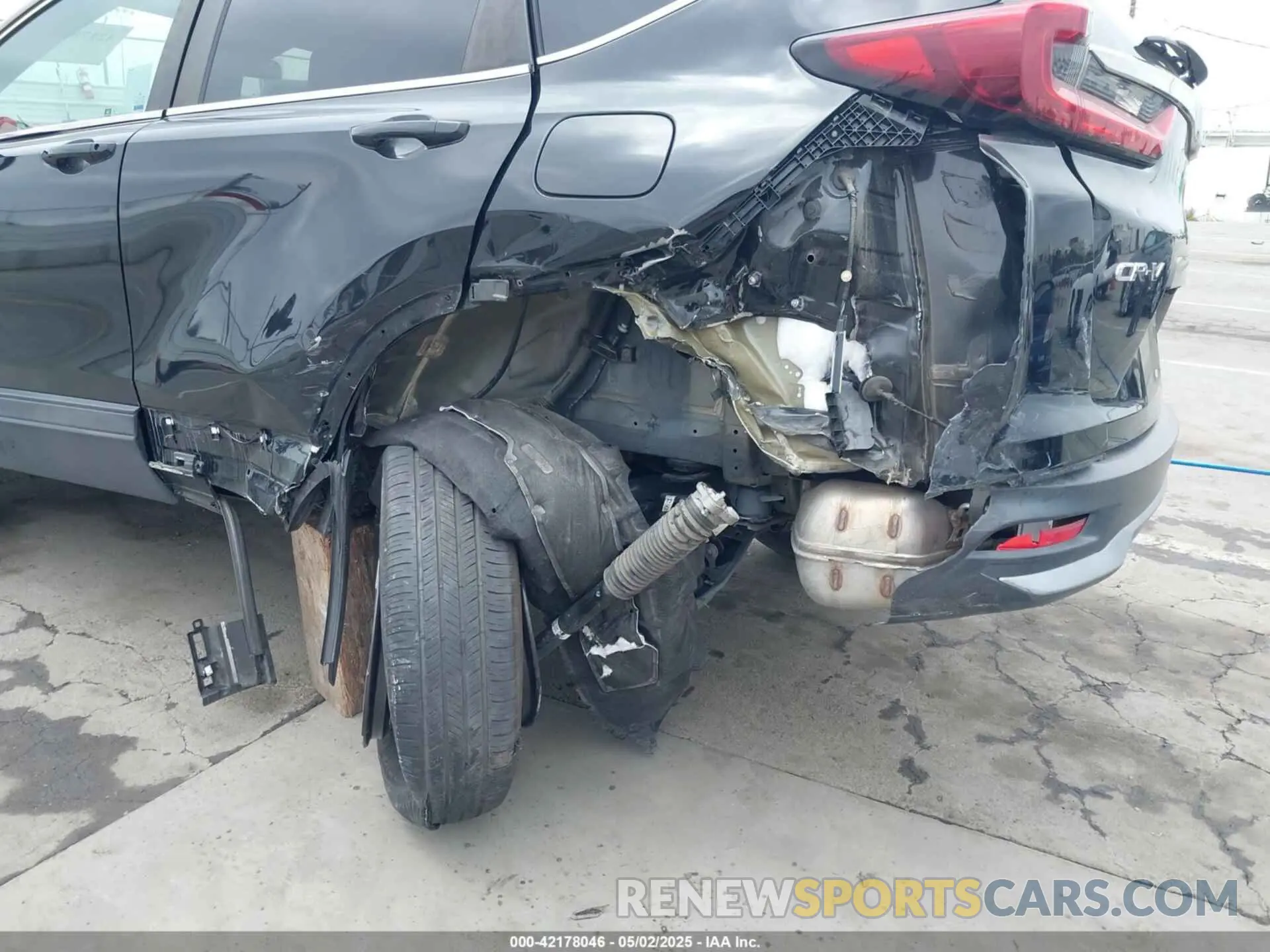 6 fotografías del automóvil dañado 2HKRW1H58LH421256 HONDA CR-V 2020