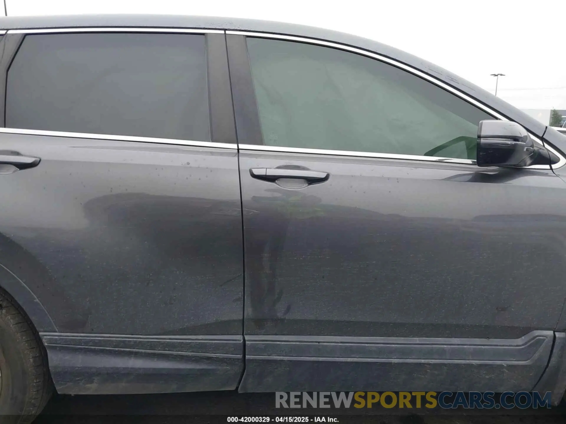 13 fotografías del automóvil dañado 2HKRW1H86LH420097 HONDA CR-V 2020