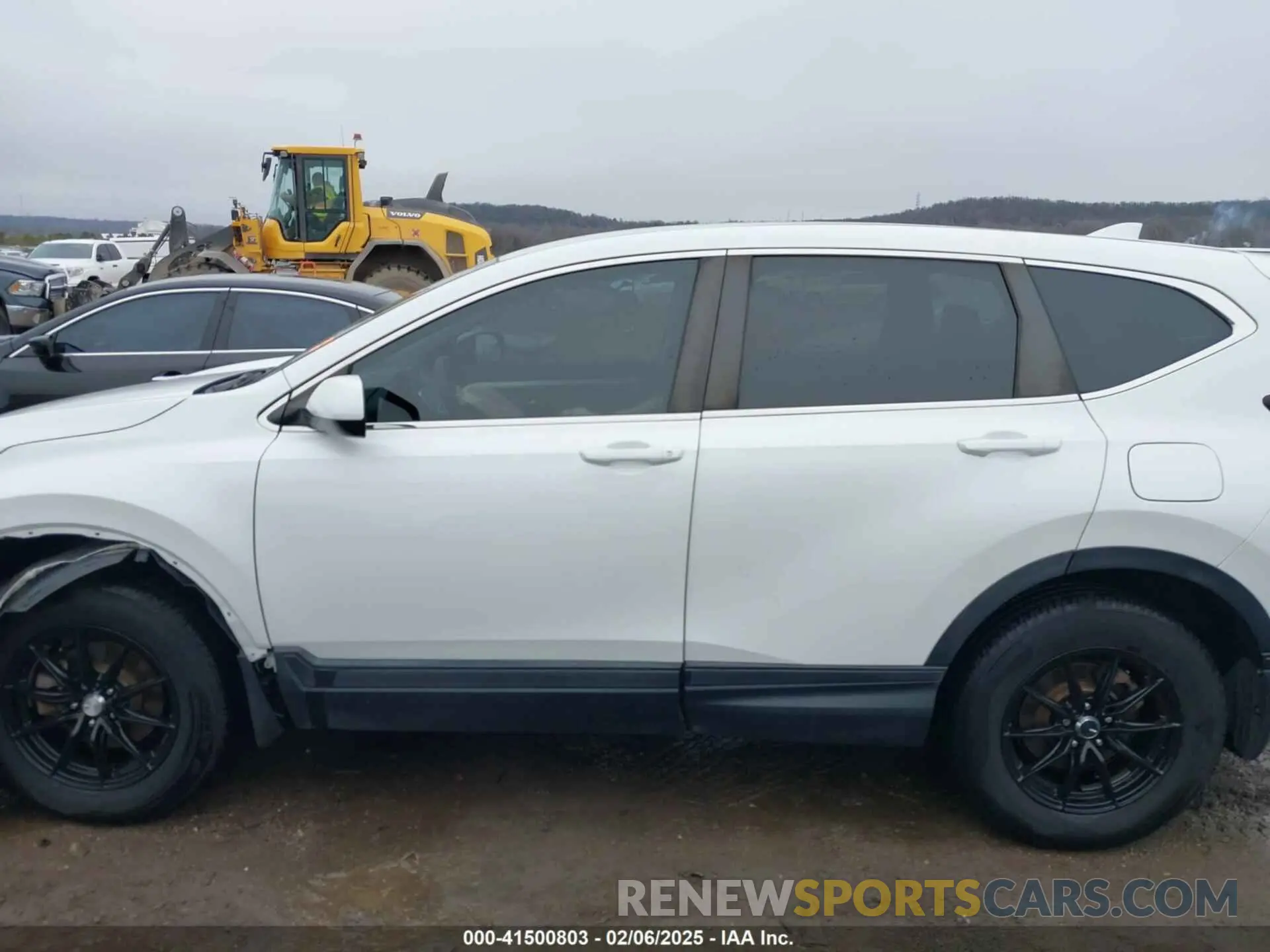 15 fotografías del automóvil dañado 2HKRW2H20LH211066 HONDA CR-V 2020