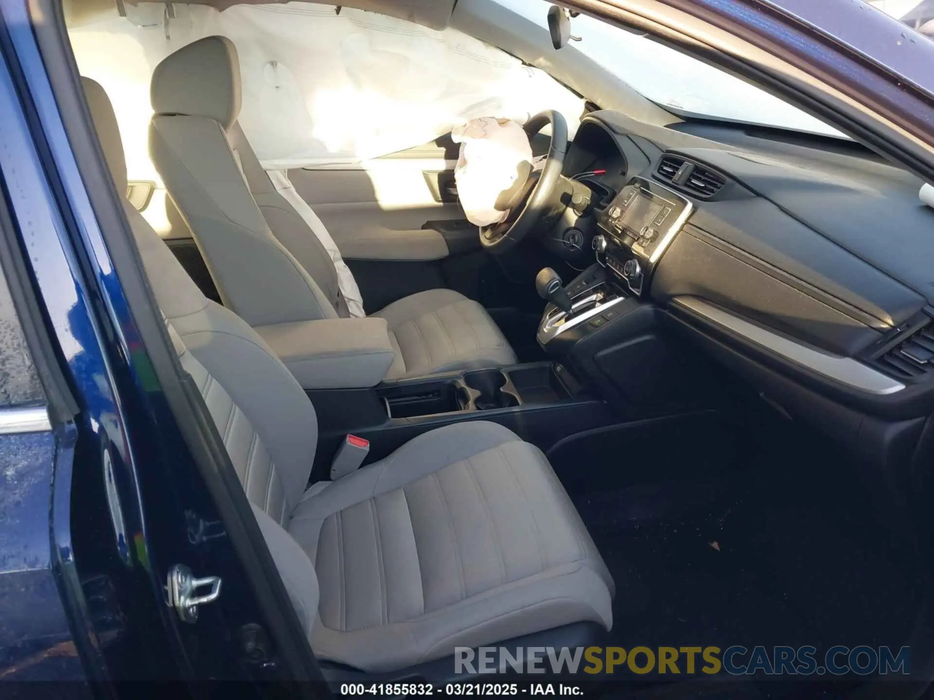5 fotografías del automóvil dañado 2HKRW2H23LH632375 HONDA CR-V 2020