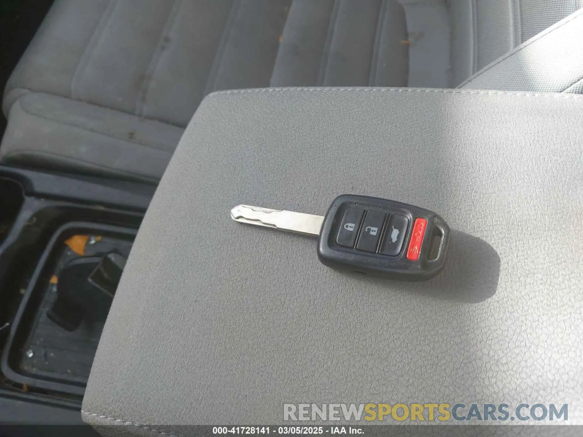 11 fotografías del automóvil dañado 2HKRW2H24LH621966 HONDA CR-V 2020
