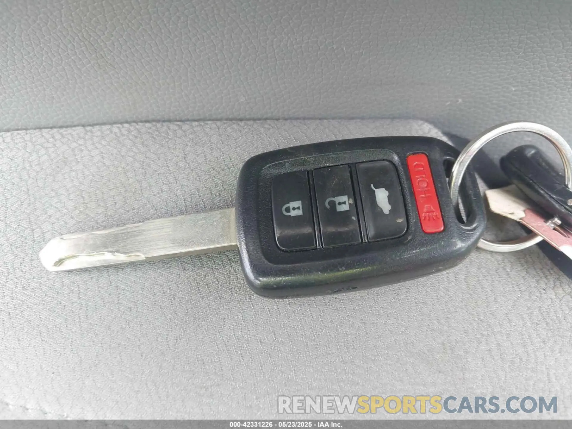 11 fotografías del automóvil dañado 2HKRW2H2XLH649951 HONDA CR-V 2020