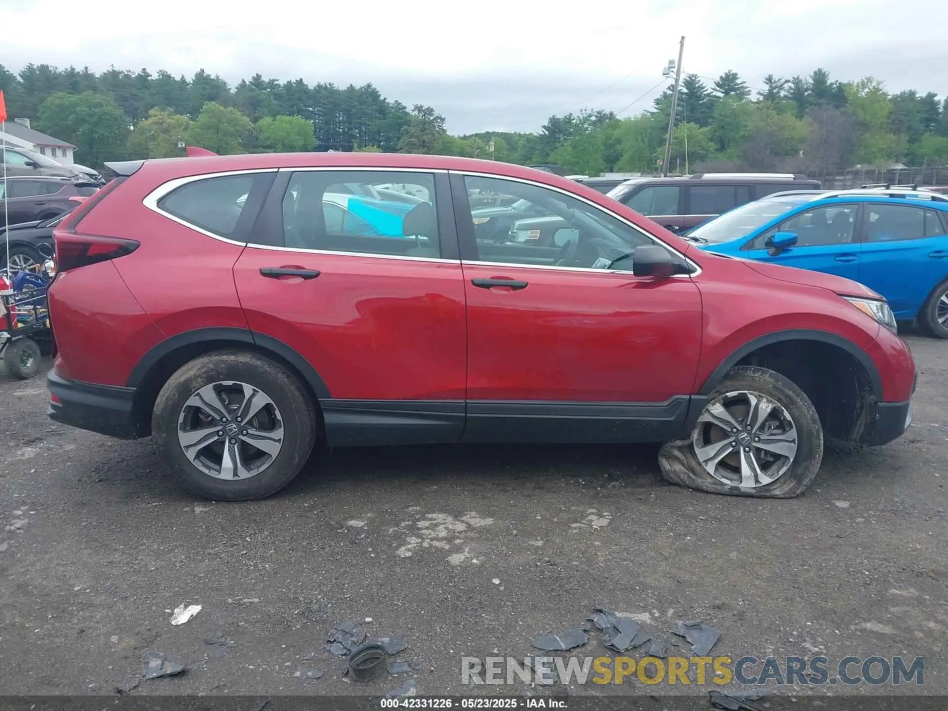 13 fotografías del automóvil dañado 2HKRW2H2XLH649951 HONDA CR-V 2020