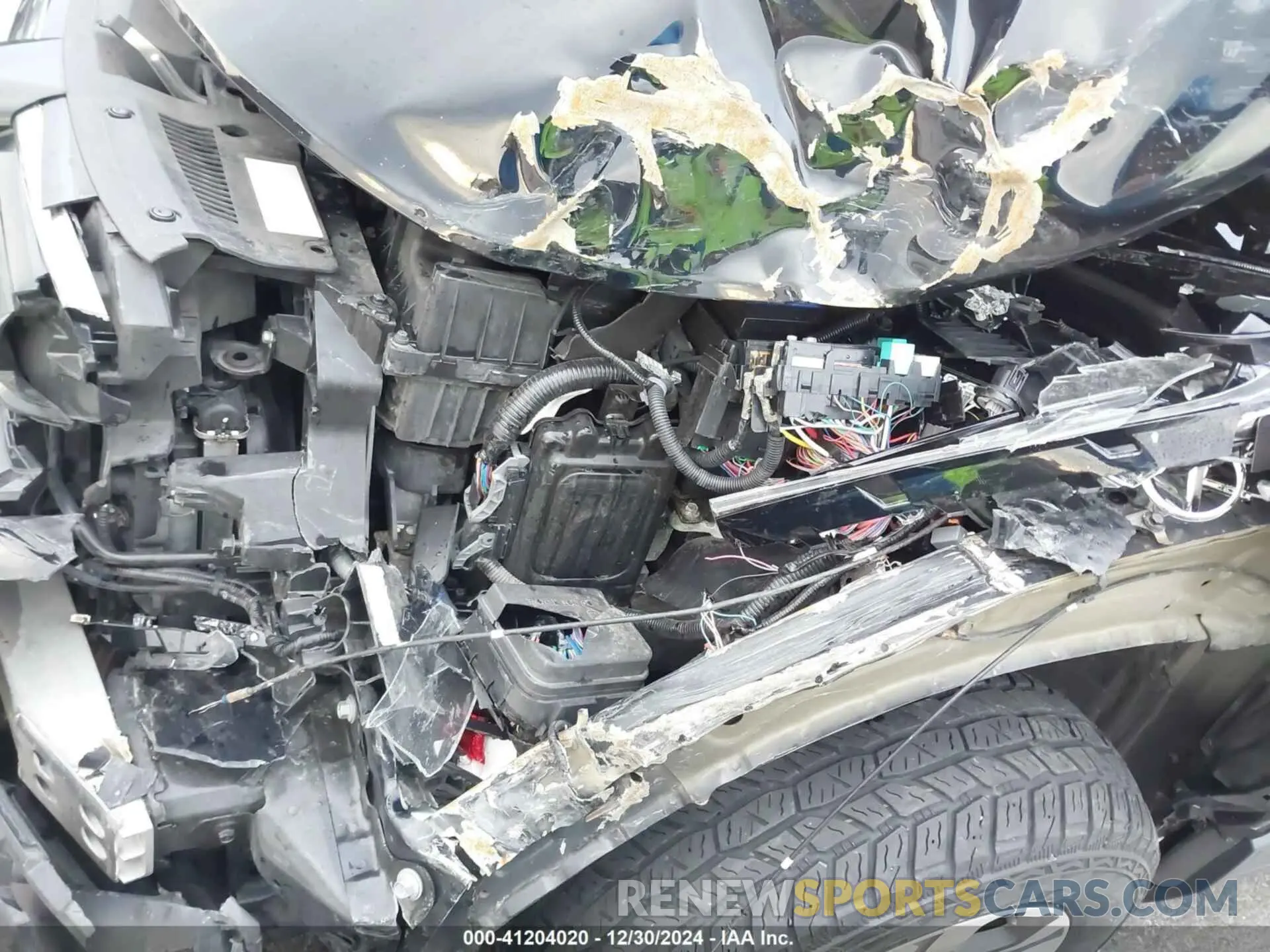 19 fotografías del automóvil dañado 2HKRW2H2XLH671349 HONDA CR-V 2020