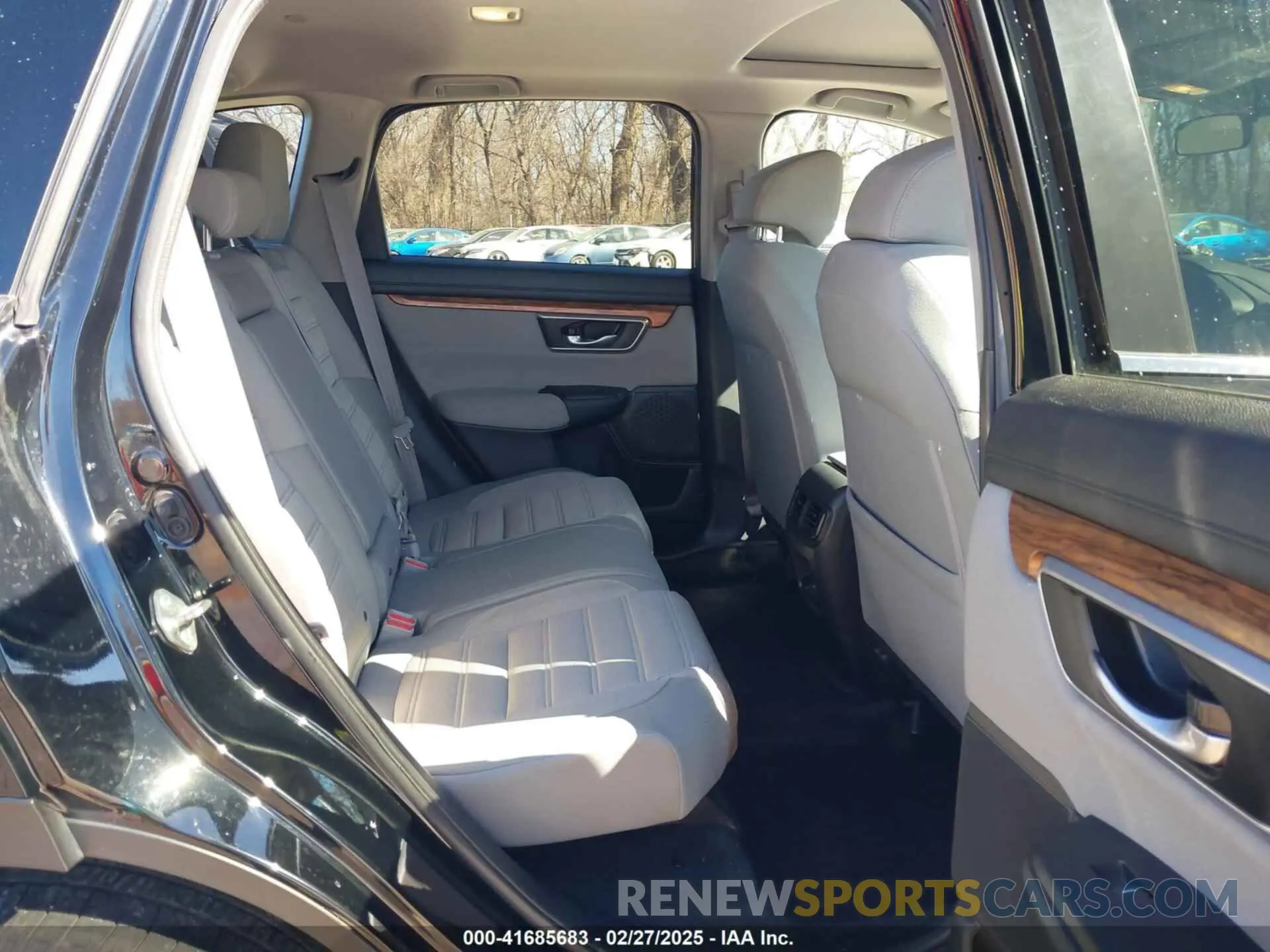 8 fotografías del automóvil dañado 2HKRW2H53LH651695 HONDA CR-V 2020