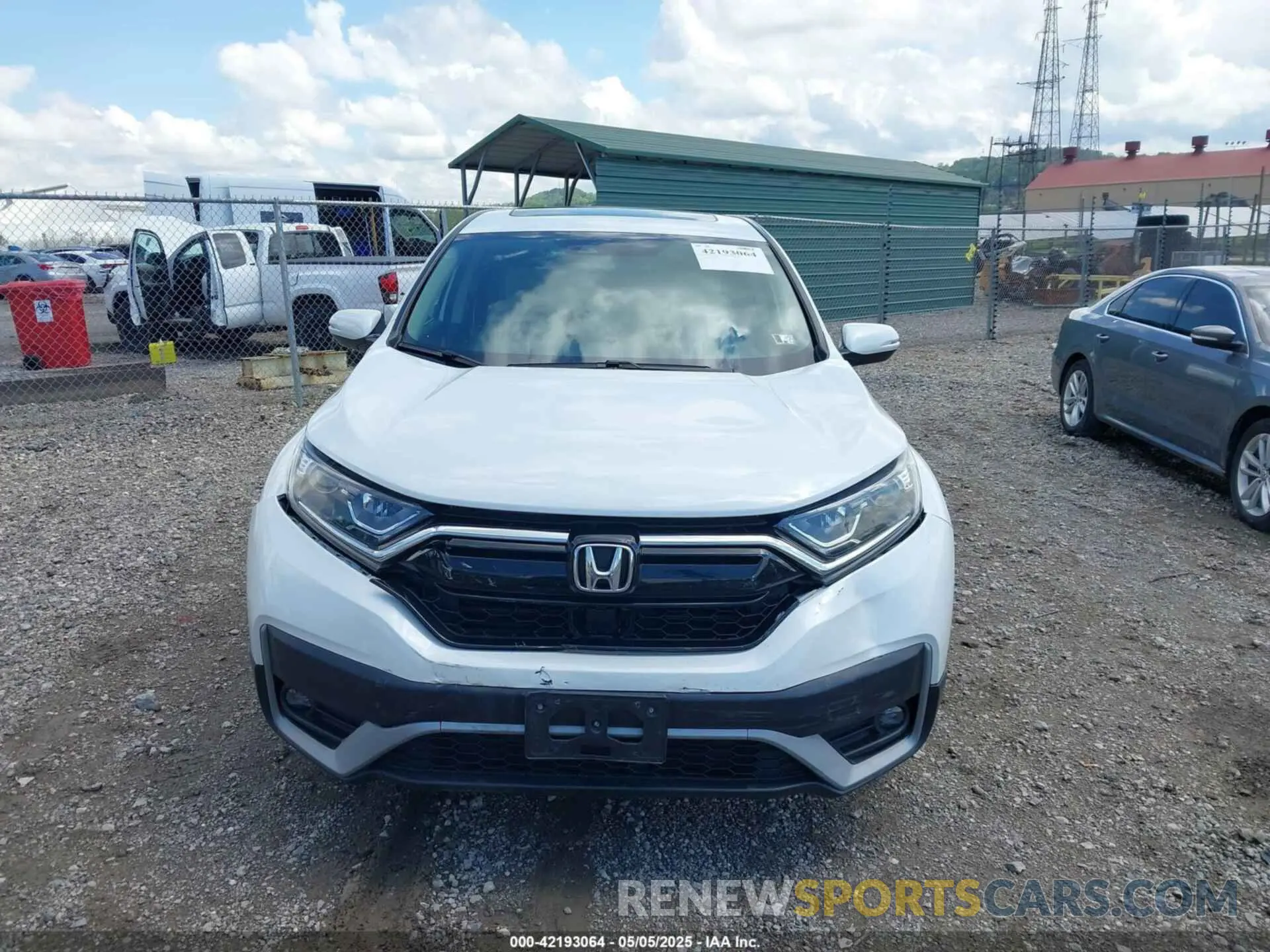 12 fotografías del automóvil dañado 2HKRW2H57LH645401 HONDA CR-V 2020