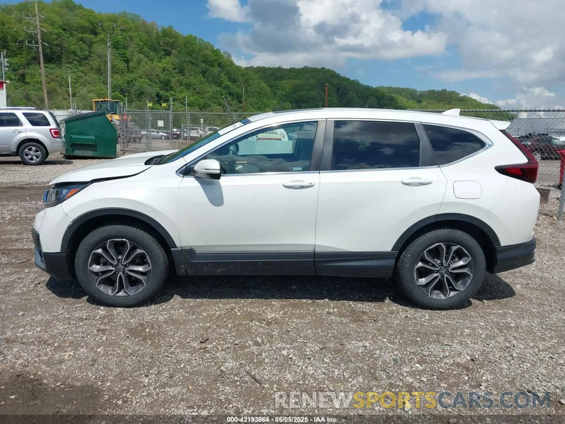 14 fotografías del automóvil dañado 2HKRW2H57LH645401 HONDA CR-V 2020