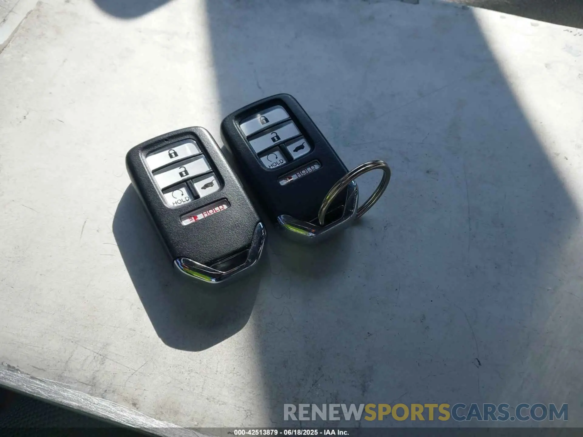 11 fotografías del automóvil dañado 2HKRW2H58LH664944 HONDA CR-V 2020