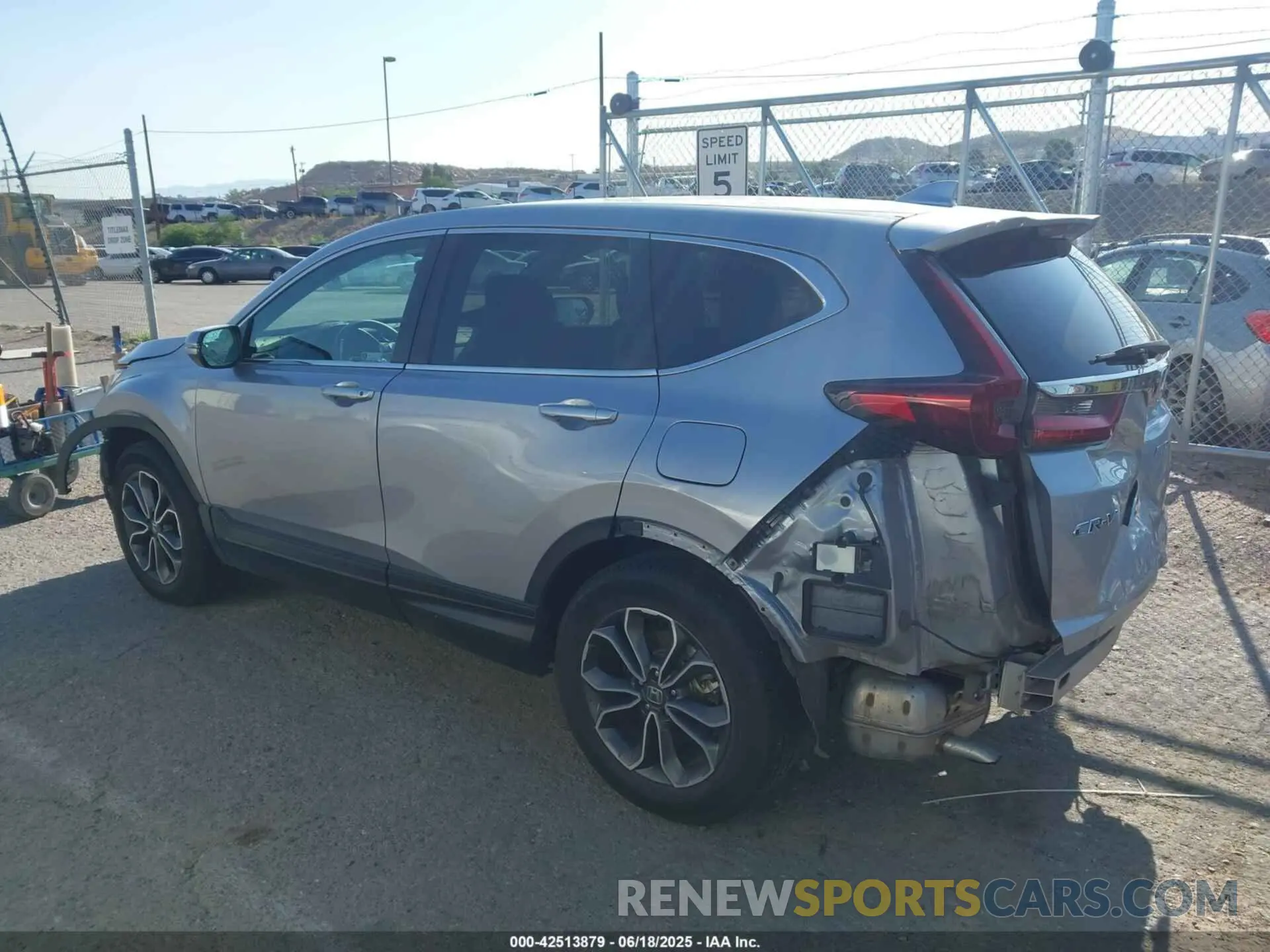 15 fotografías del automóvil dañado 2HKRW2H58LH664944 HONDA CR-V 2020