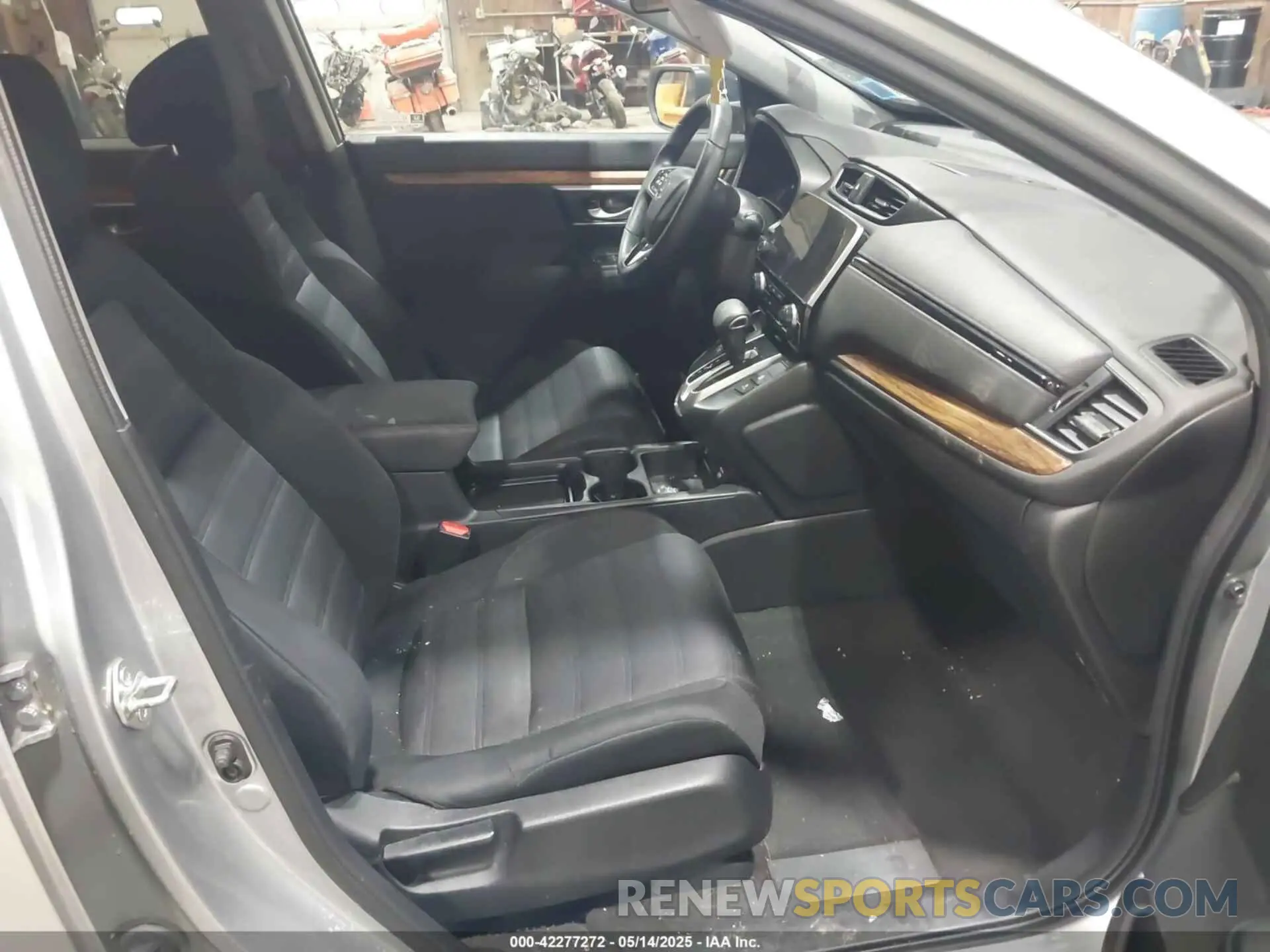 5 fotografías del automóvil dañado 2HKRW2H59LH682207 HONDA CR-V 2020