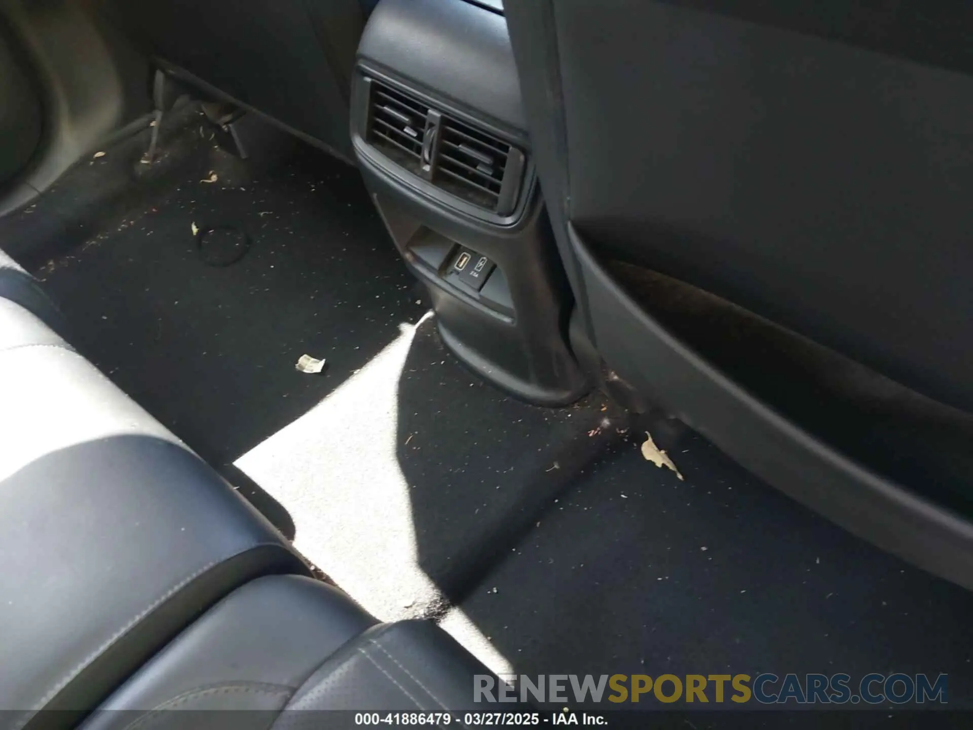 8 fotografías del automóvil dañado 2HKRW2H85LH631992 HONDA CR-V 2020