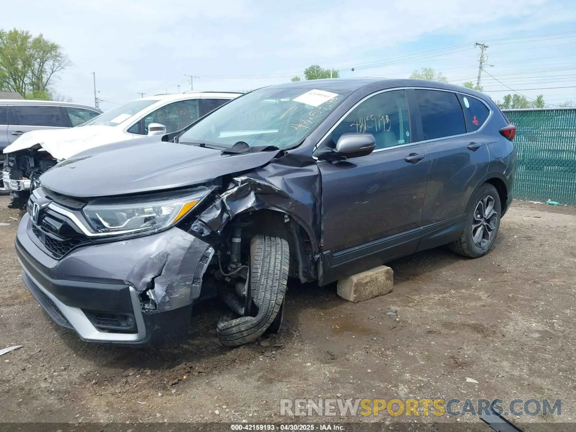 2 fotografías del automóvil dañado 2HKRW2H85LH661459 HONDA CR-V 2020