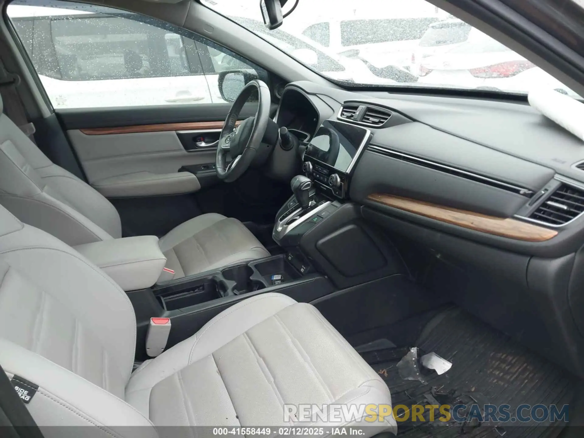 5 fotografías del automóvil dañado 2HKRW2H86LH699220 HONDA CR-V 2020
