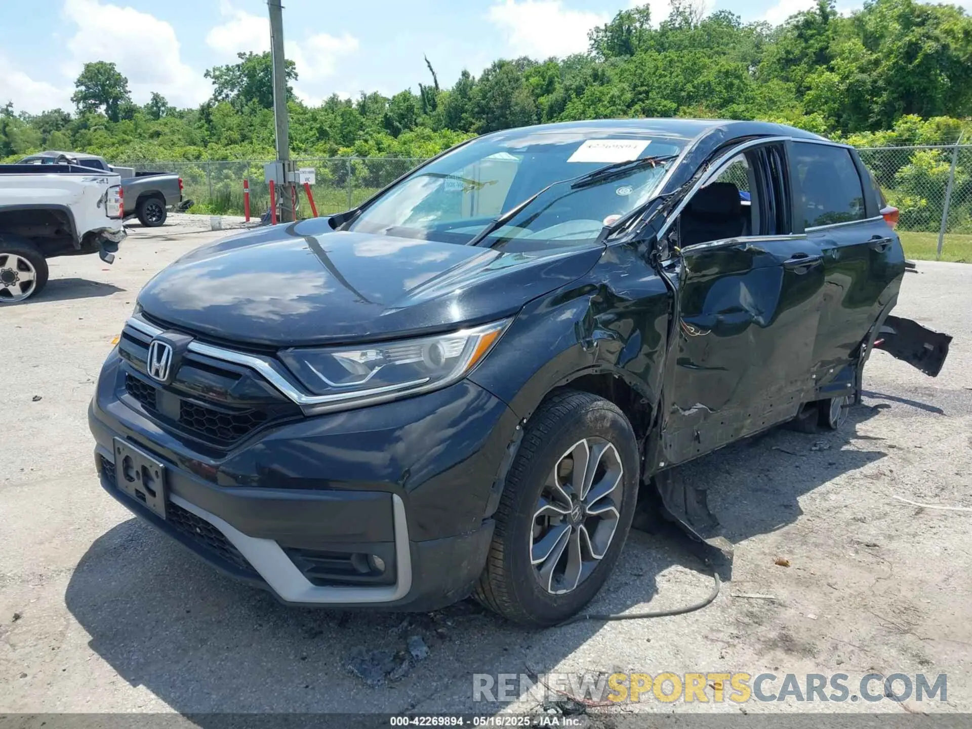 2 fotografías del automóvil dañado 2HKRW2H8XLH675406 HONDA CR-V 2020