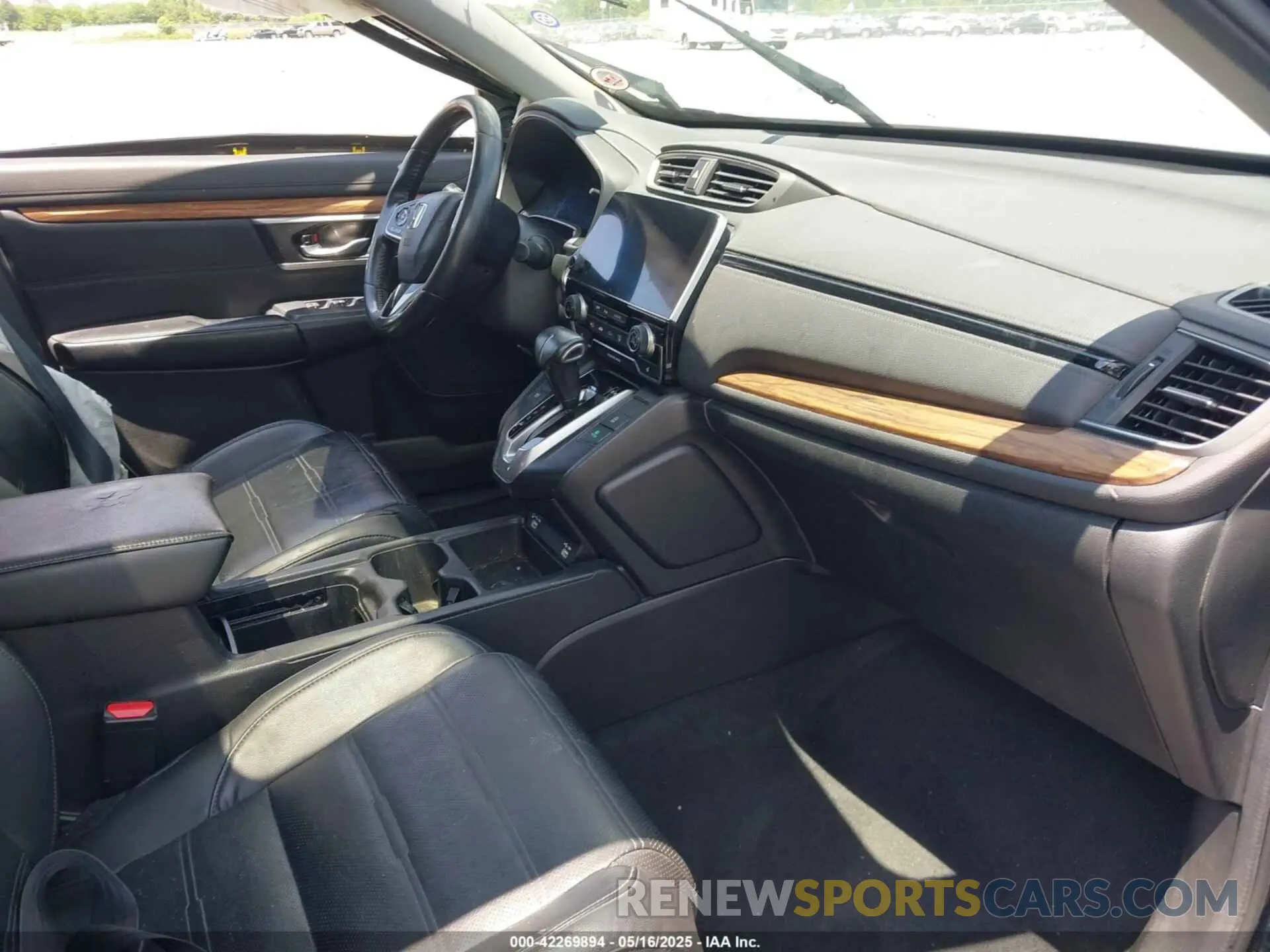 5 fotografías del automóvil dañado 2HKRW2H8XLH675406 HONDA CR-V 2020