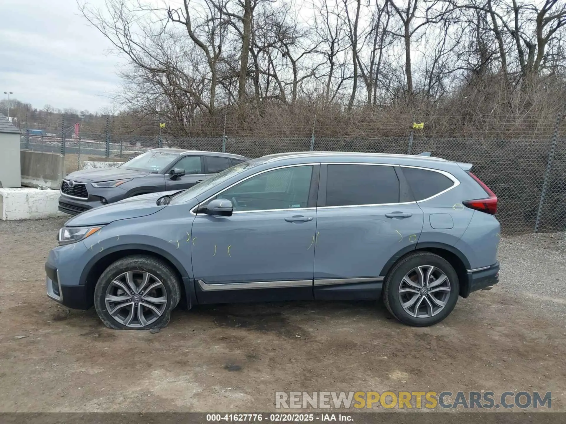 14 fotografías del automóvil dañado 2HKRW2H92LH657975 HONDA CR-V 2020