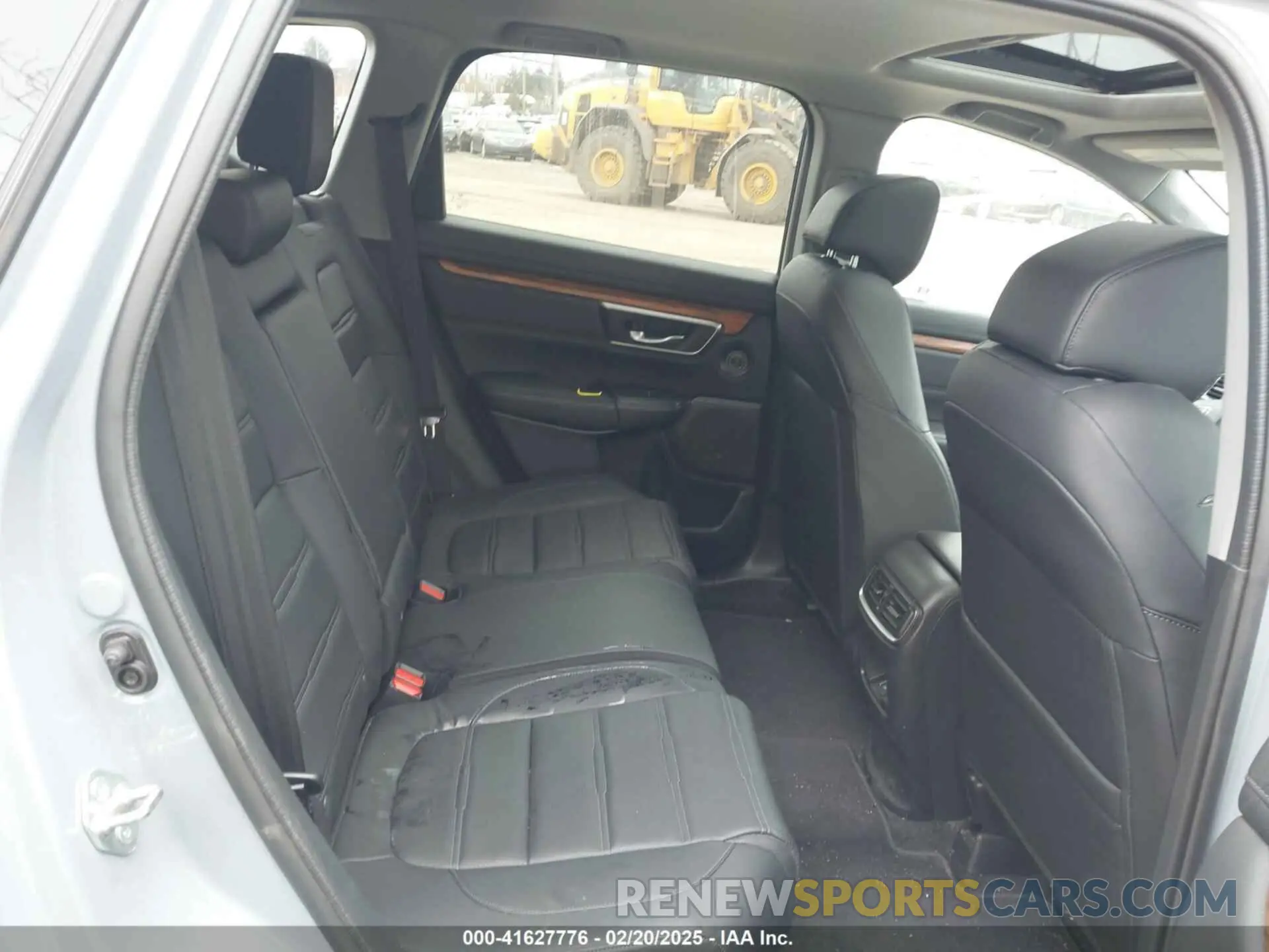 8 fotografías del automóvil dañado 2HKRW2H92LH657975 HONDA CR-V 2020