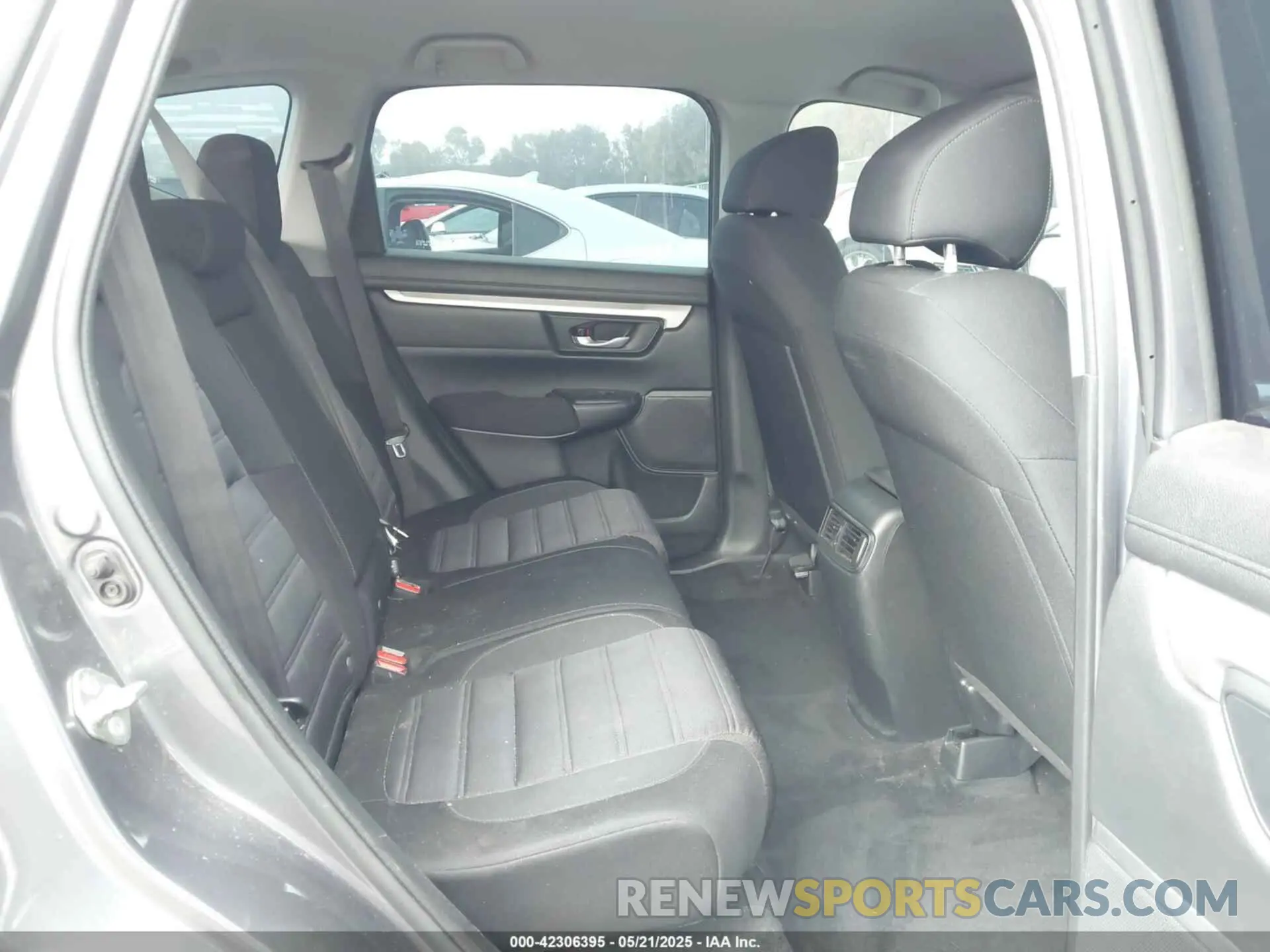 8 fotografías del automóvil dañado 5J6RW1H20LA001899 HONDA CR-V 2020