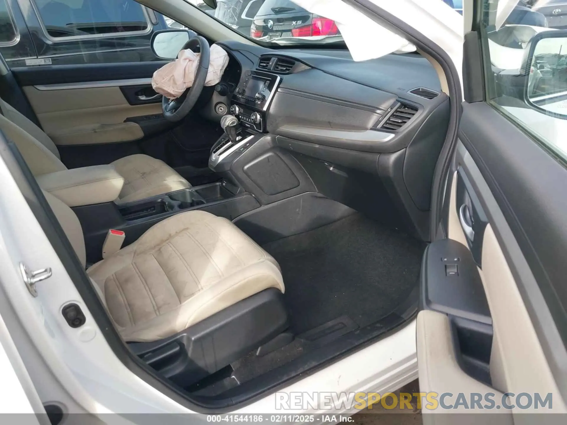5 fotografías del automóvil dañado 5J6RW1H22LA003573 HONDA CR-V 2020