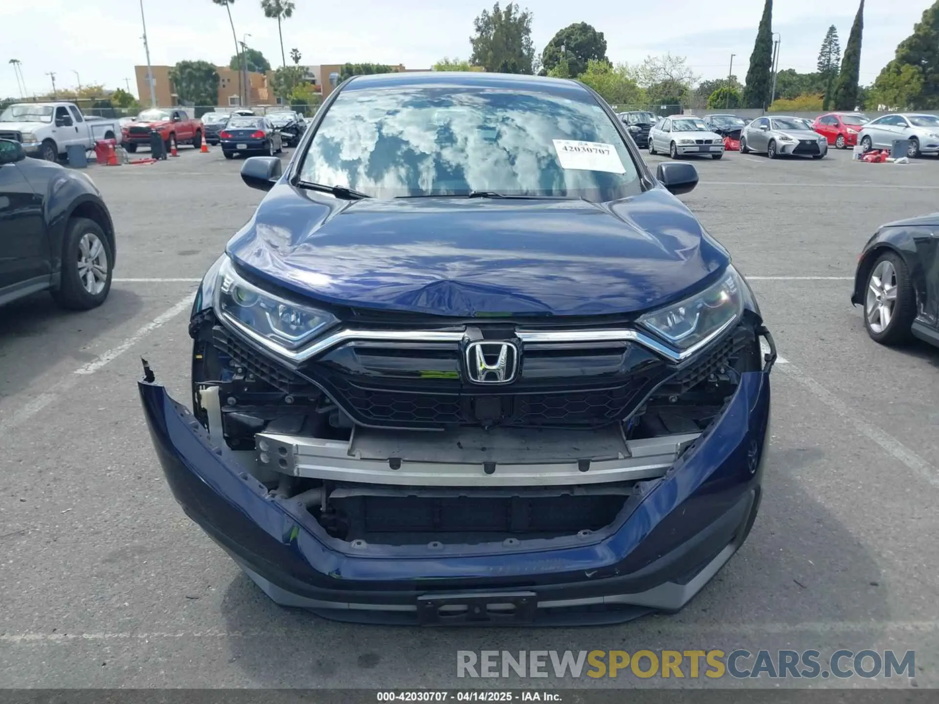 13 fotografías del automóvil dañado 5J6RW1H28LA001746 HONDA CR-V 2020