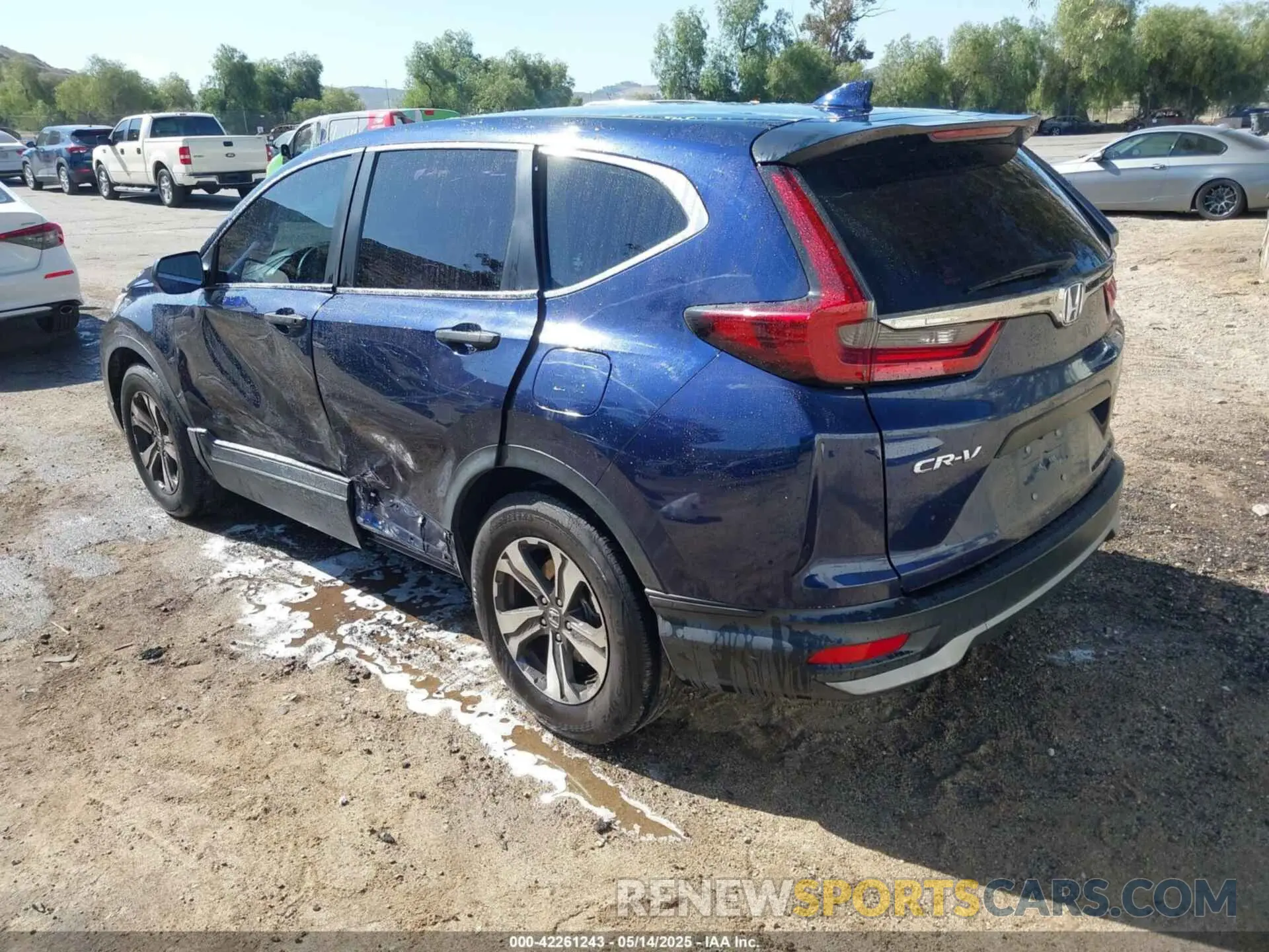 3 fotografías del automóvil dañado 5J6RW1H28LA001777 HONDA CR-V 2020