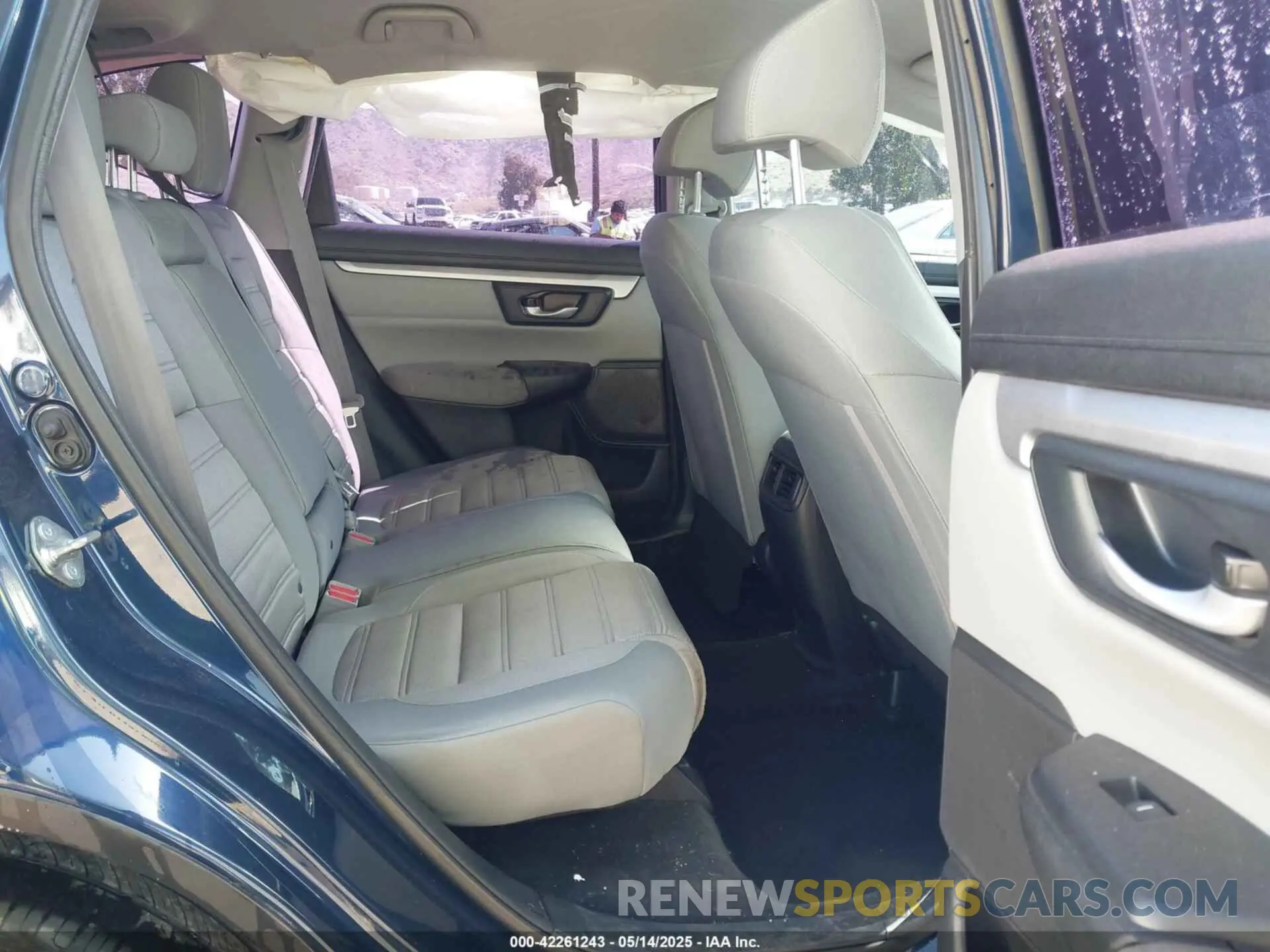 8 fotografías del automóvil dañado 5J6RW1H28LA001777 HONDA CR-V 2020