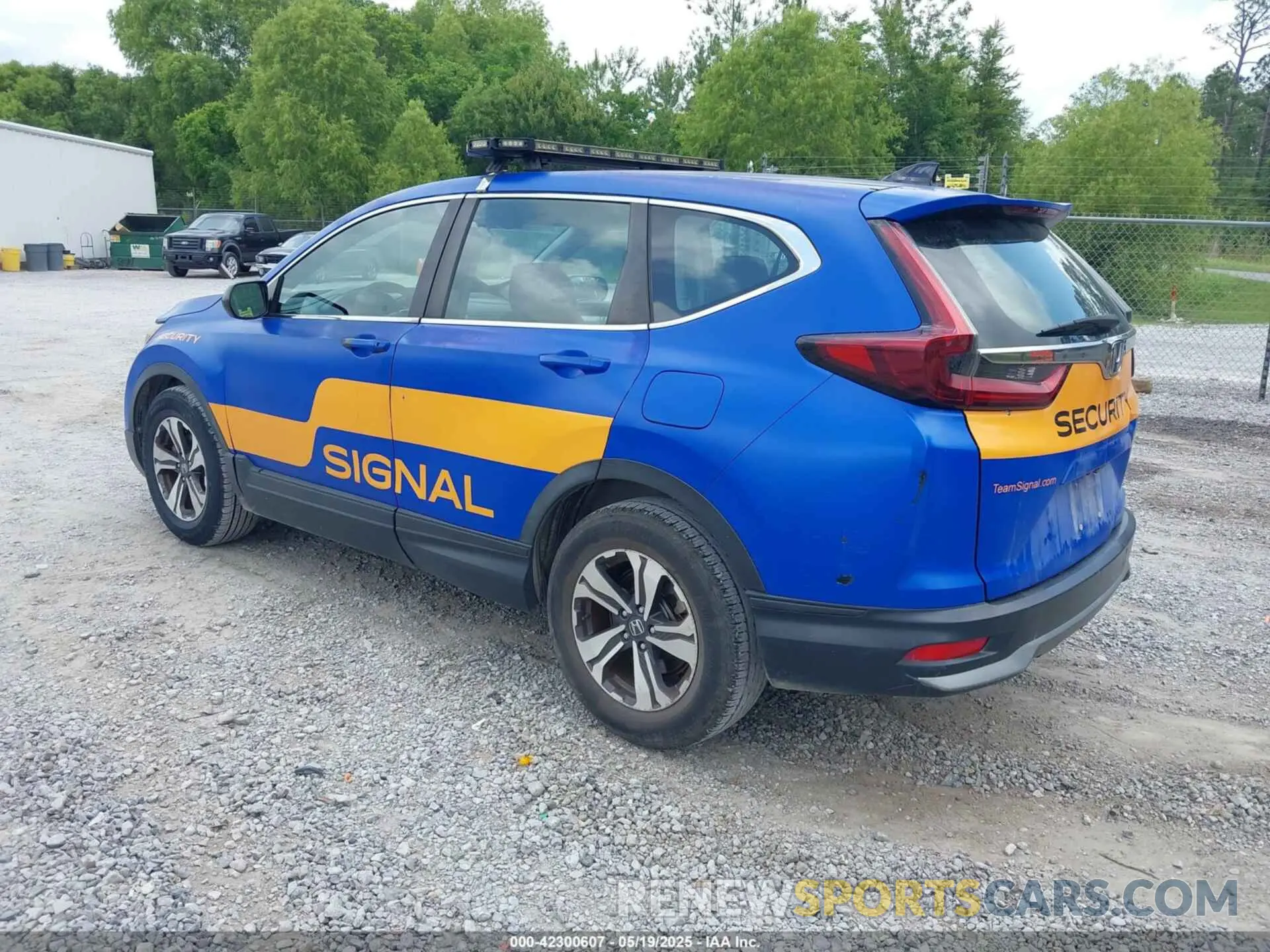 3 fotografías del automóvil dañado 5J6RW1H28LL007227 HONDA CR-V 2020