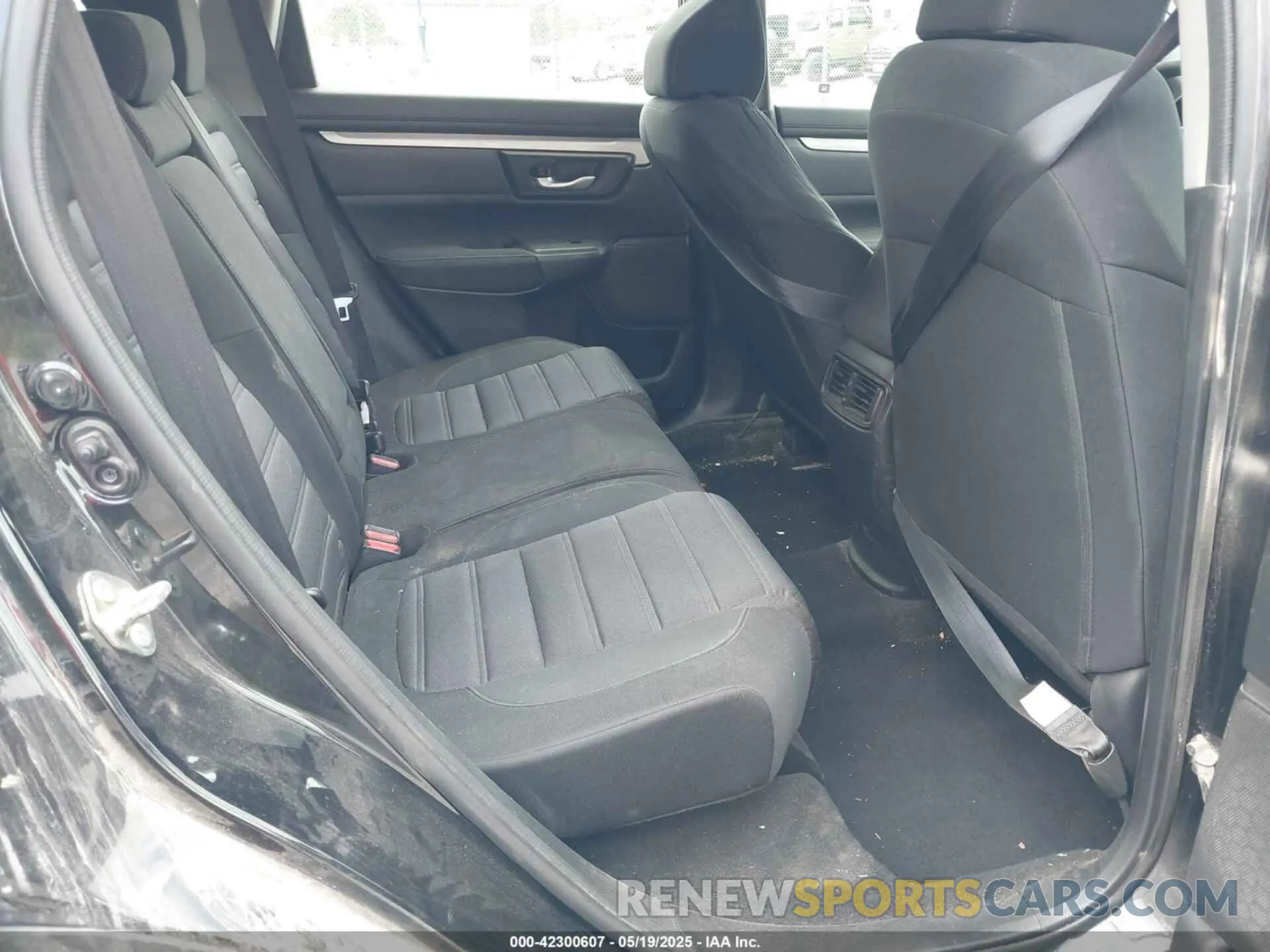 8 fotografías del automóvil dañado 5J6RW1H28LL007227 HONDA CR-V 2020