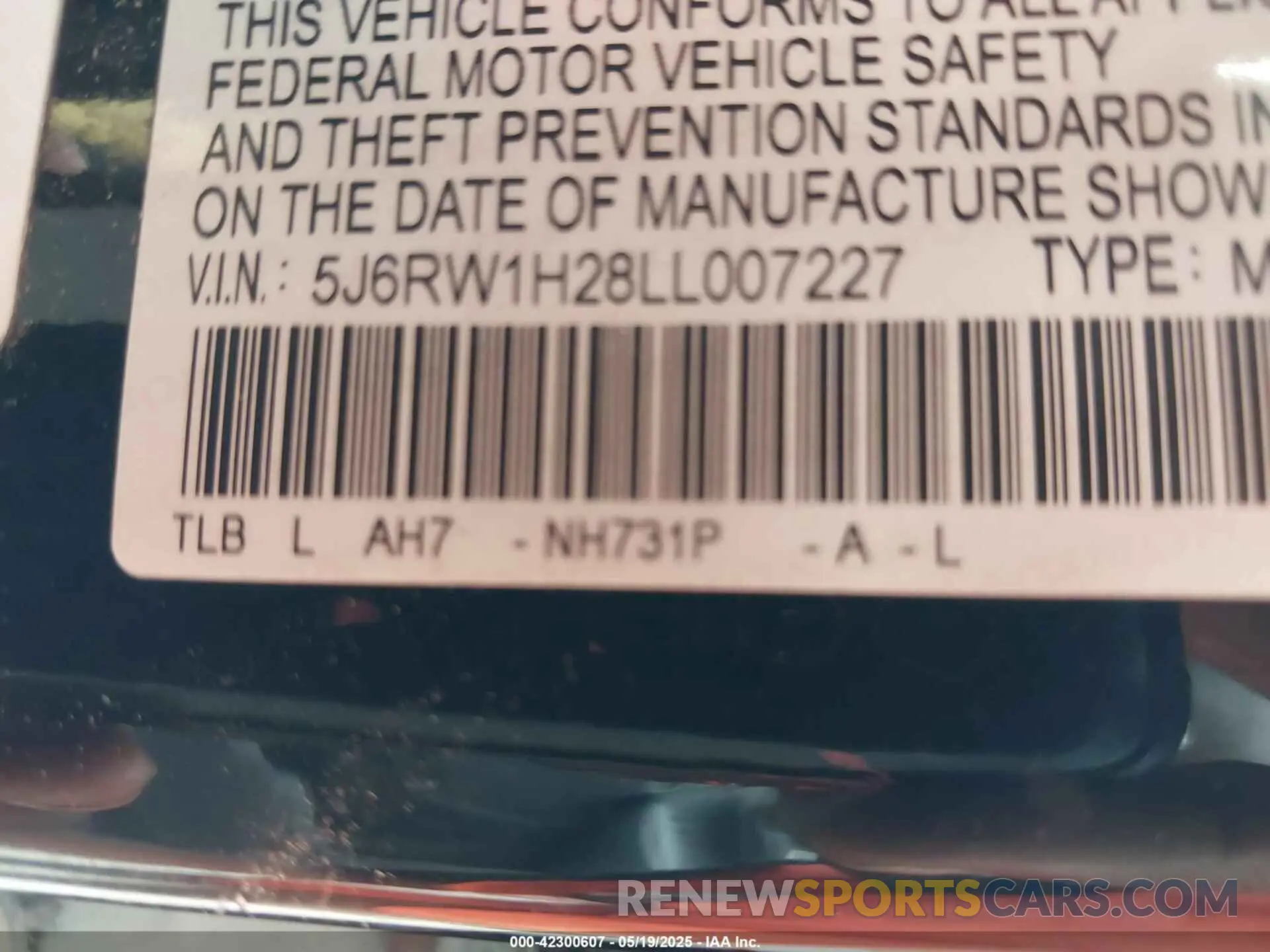 9 fotografías del automóvil dañado 5J6RW1H28LL007227 HONDA CR-V 2020