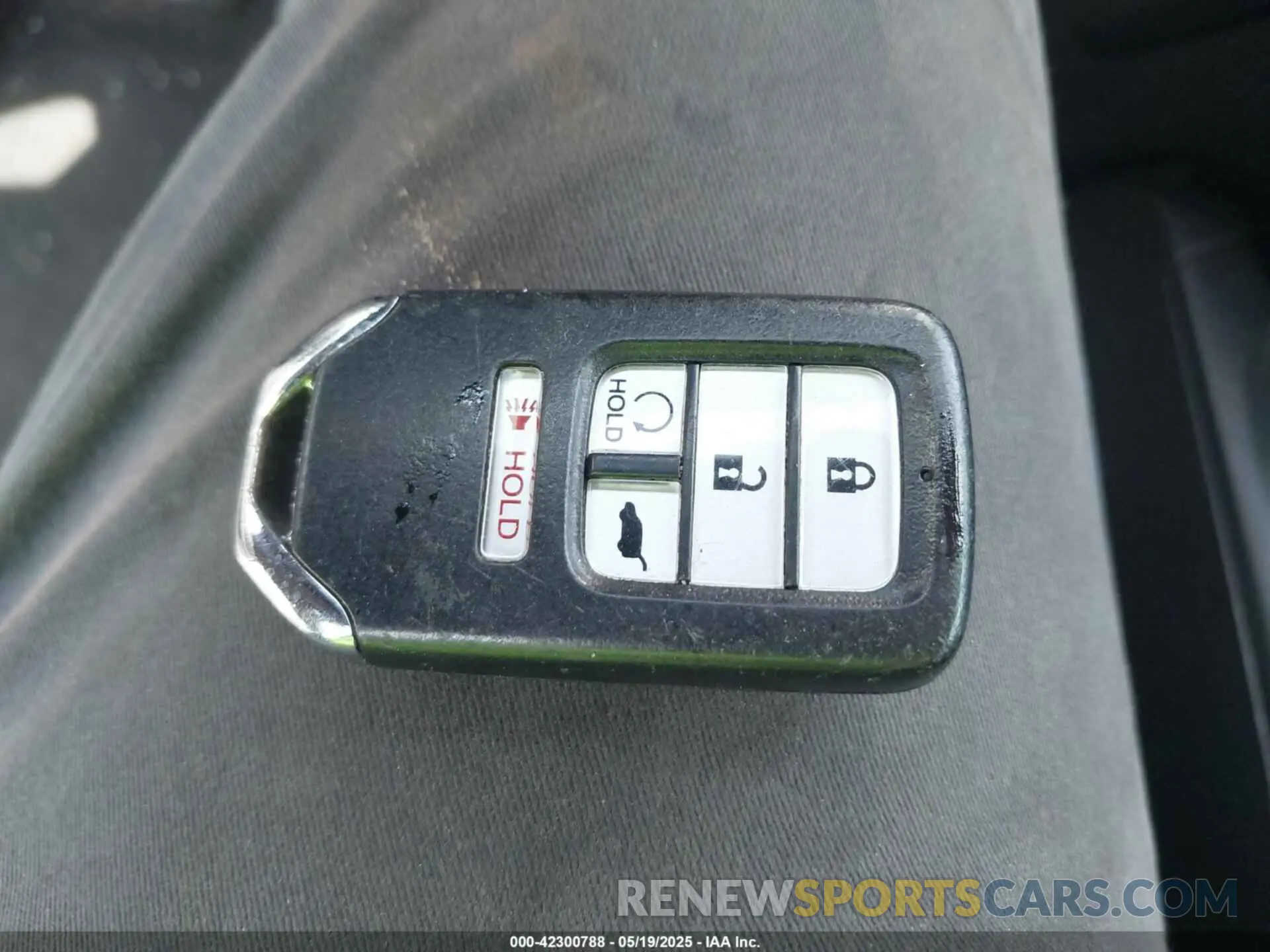 11 fotografías del automóvil dañado 5J6RW1H51LL013655 HONDA CR-V 2020