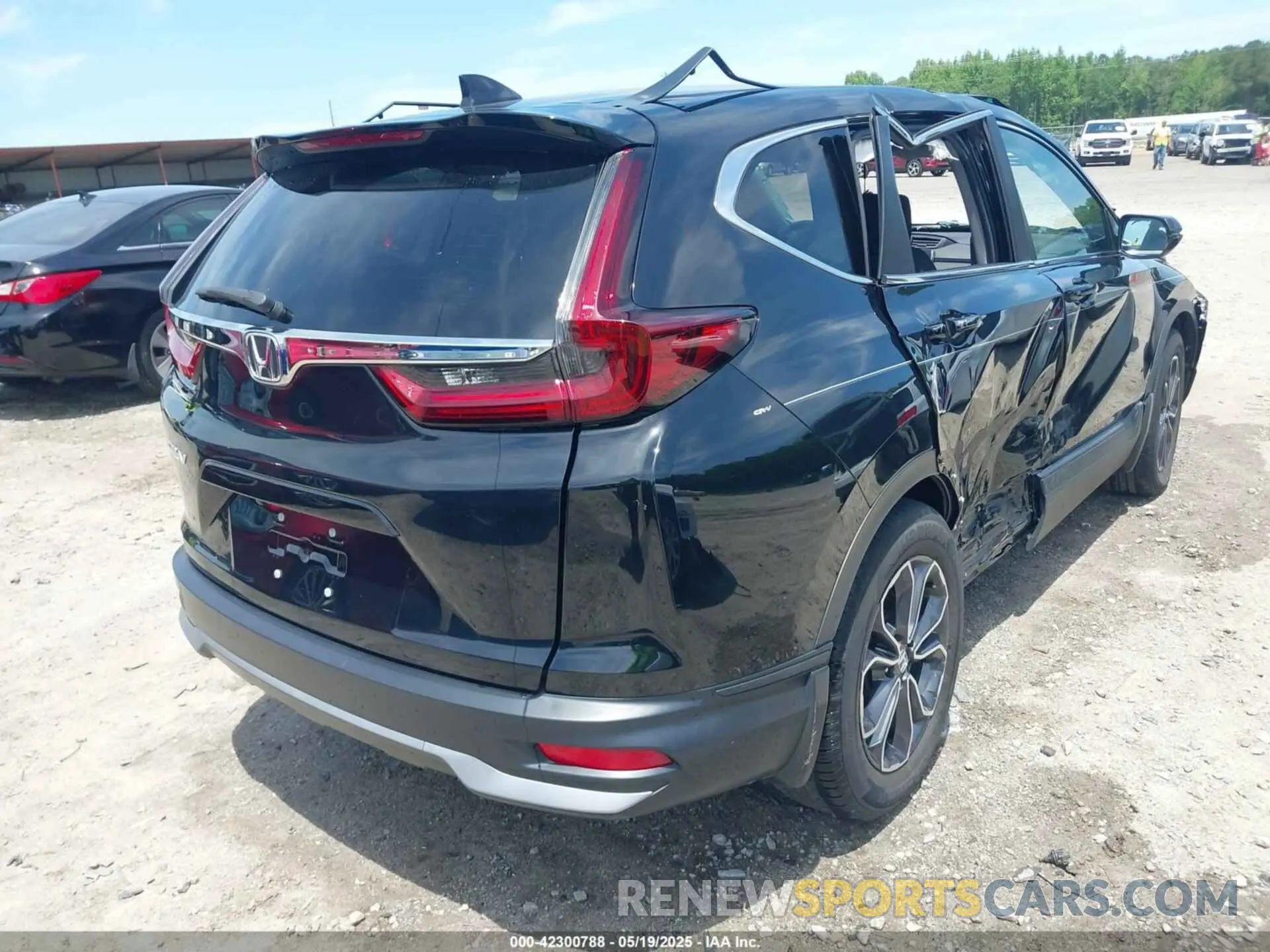 4 fotografías del automóvil dañado 5J6RW1H51LL013655 HONDA CR-V 2020