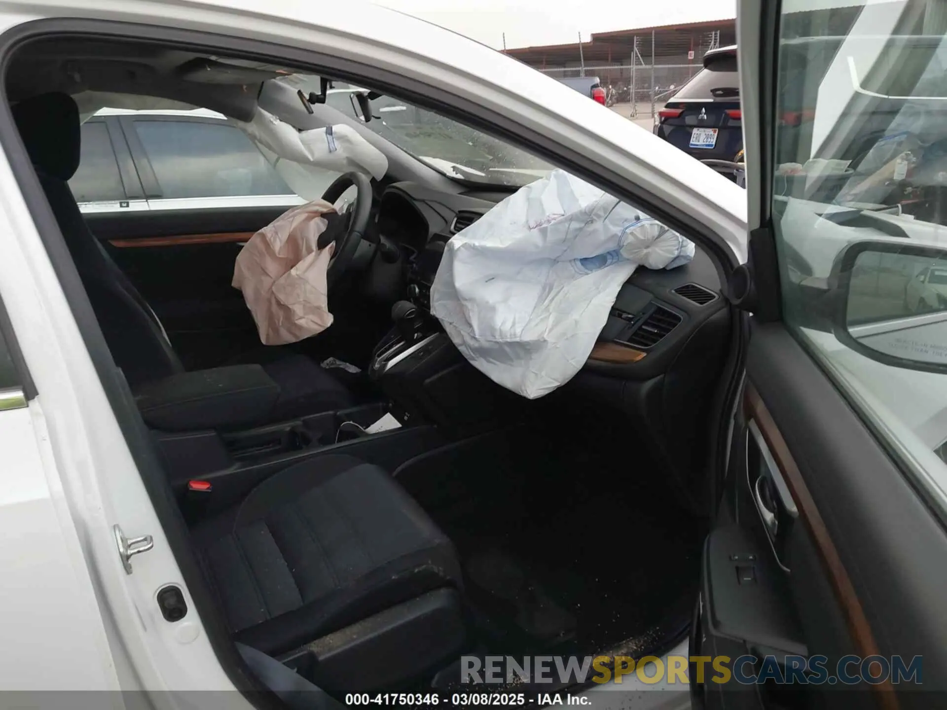 5 fotografías del automóvil dañado 5J6RW1H52LL013387 HONDA CR-V 2020