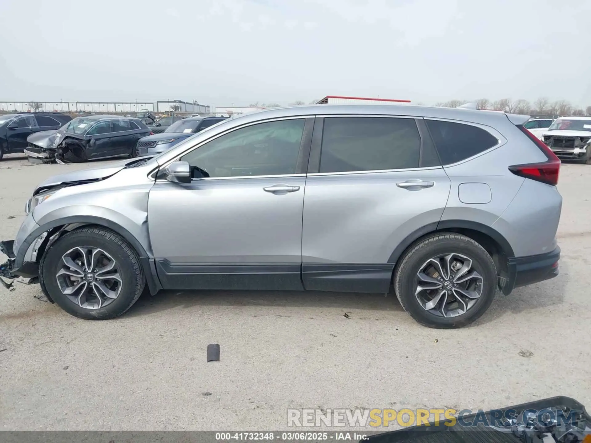 14 fotografías del automóvil dañado 5J6RW1H55LL012136 HONDA CR-V 2020
